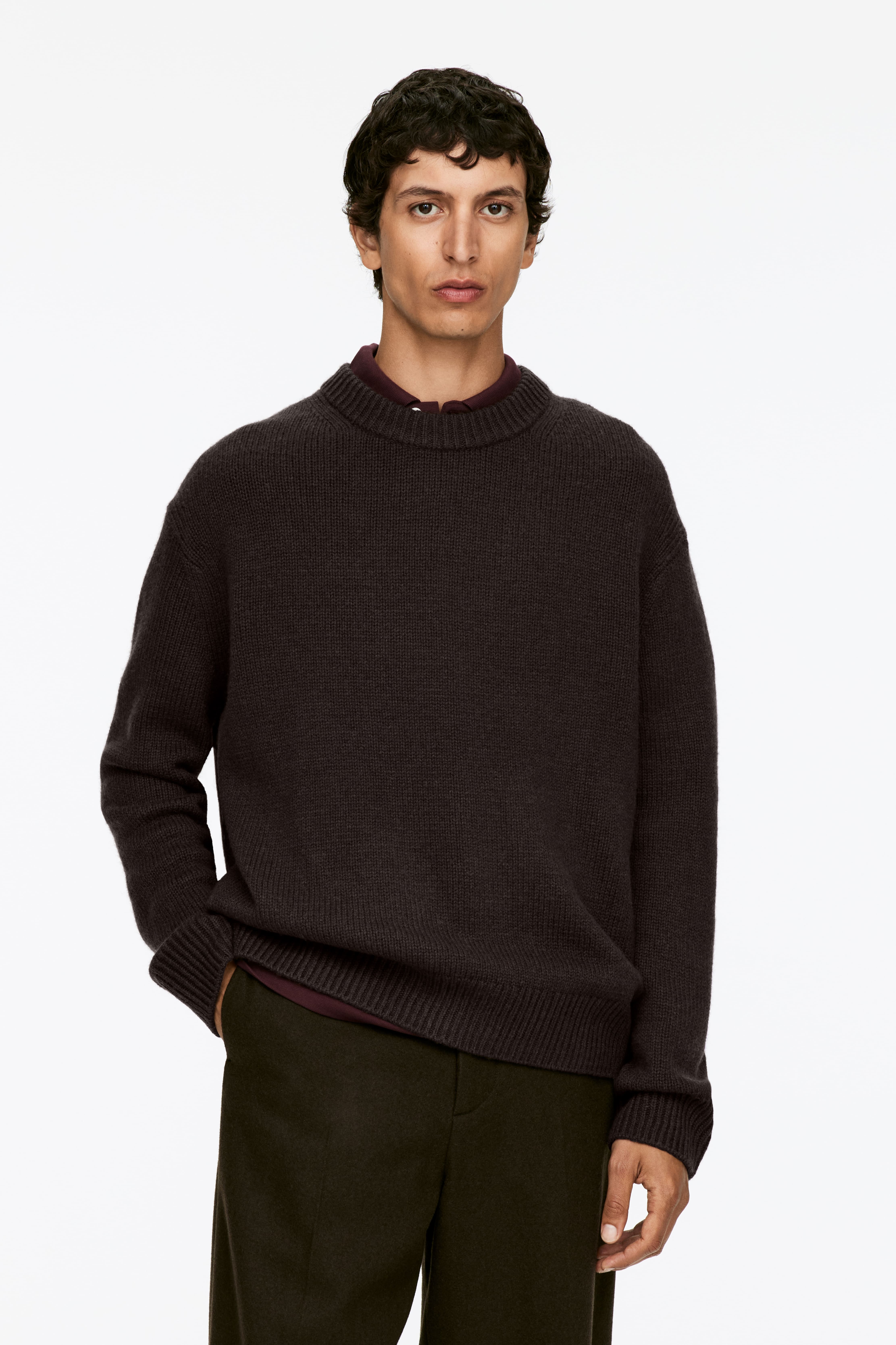 Paksu villaneulepusero - Tummanruskea/Luonnonvalkoinen/Tummansininen/Meleerattu hiilenharmaa/Meleerattu vaaleanharmaa/Meleerattu beige/Viininpunainen