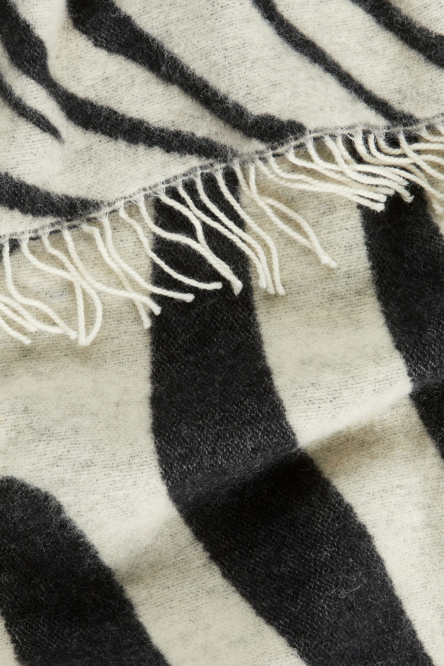 Klippan Wool Blanket - Black/Off White/White/Blue - 3