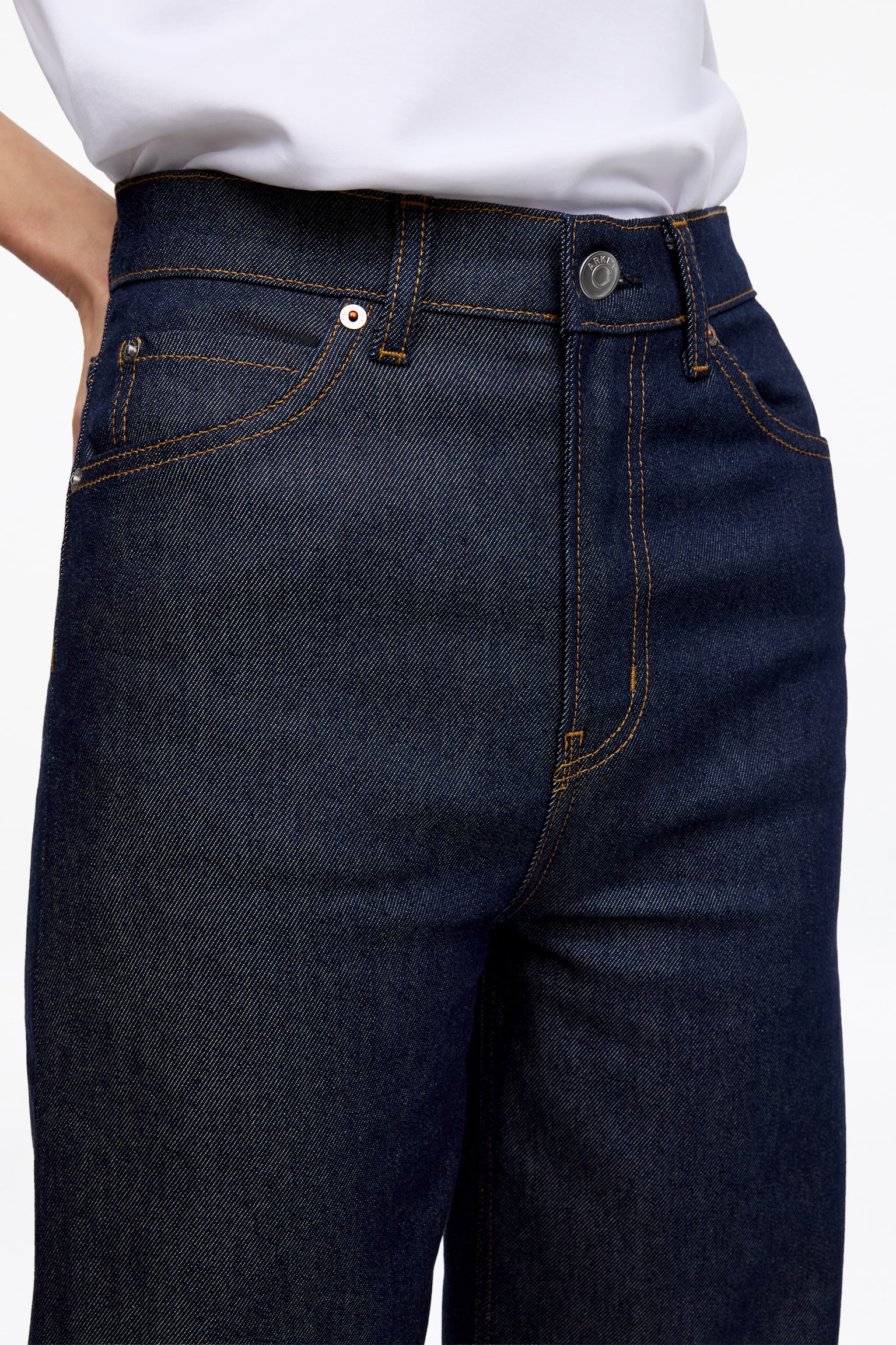 LUPINE Flared Jeans - Dark Blue/Off White/Black/White/Dark Blue/Dark Blue/Black/Burgundy - 6