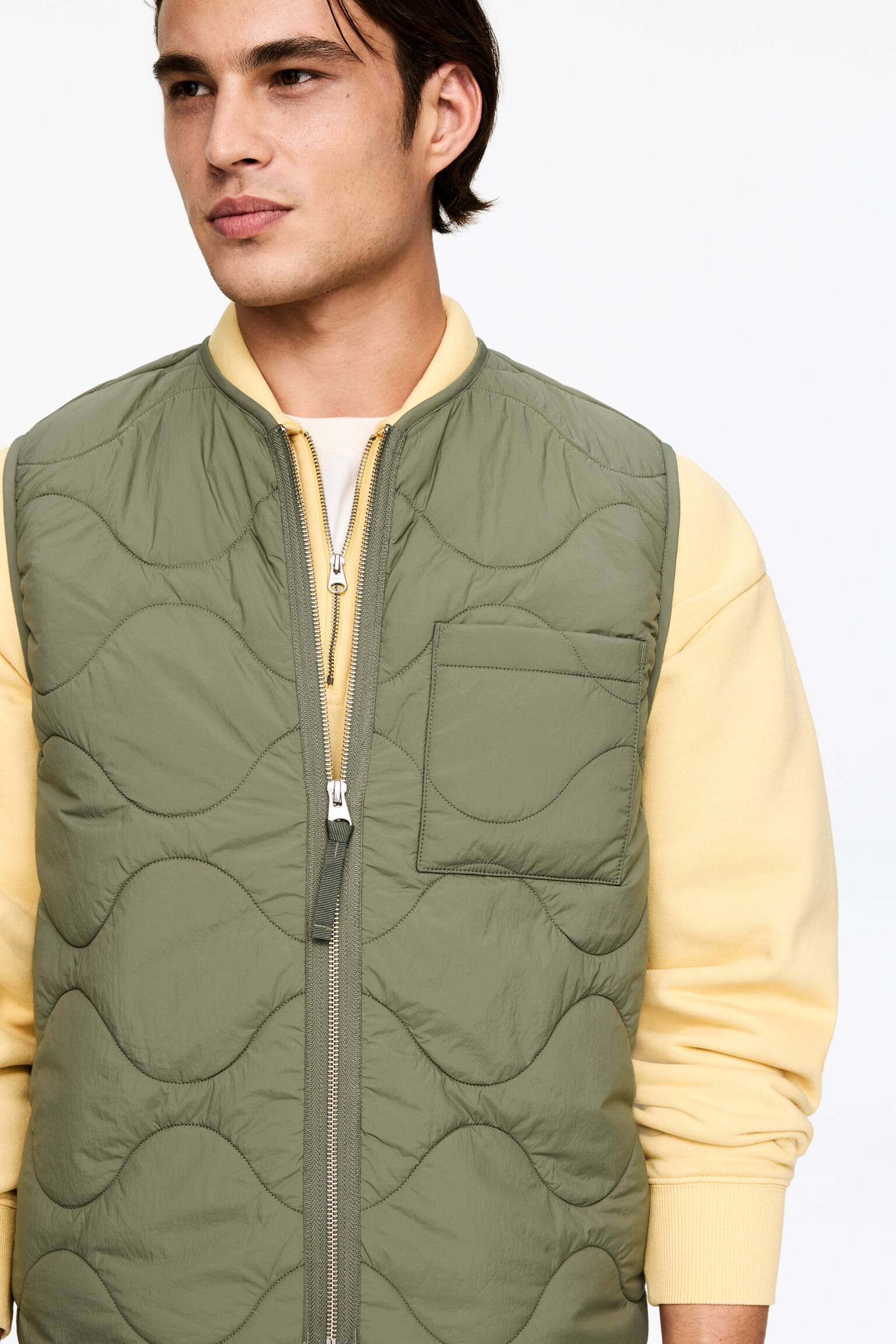 Quiltad 2-in-1-väst - Grön/Ljusgrå/Svart/Mörkblå - 4