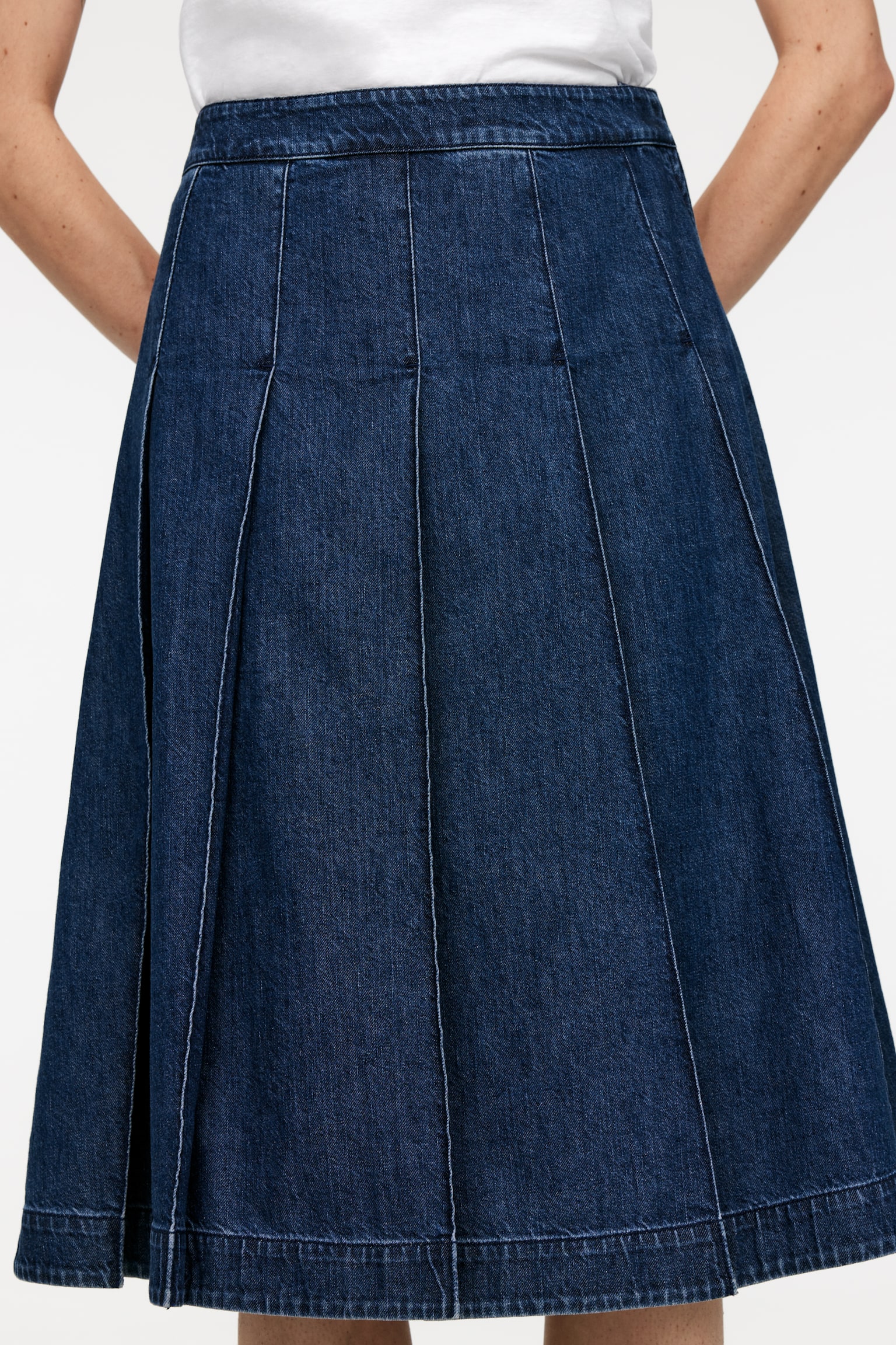 Pleated Denim Skirt - Dark Blue - 4