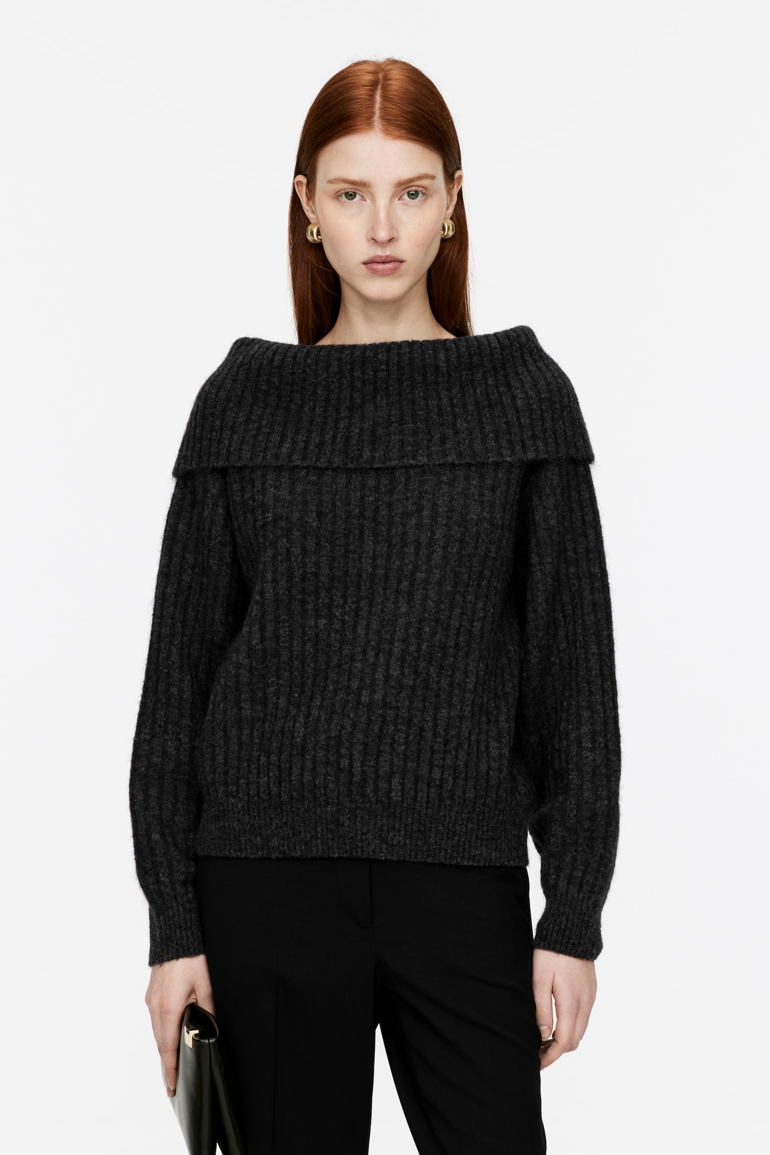 Off-Shoulder Rib Jumper - Dark Grey/Beige