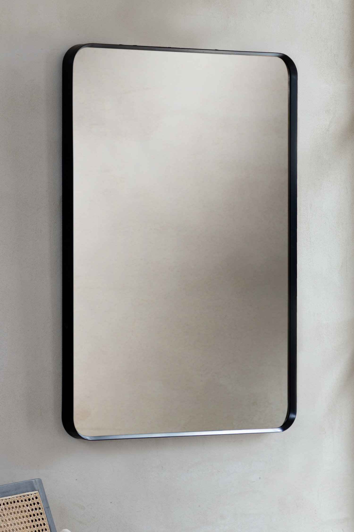 Thin Metal Frame Rectangular Mirror 60 X 90cm - Black
