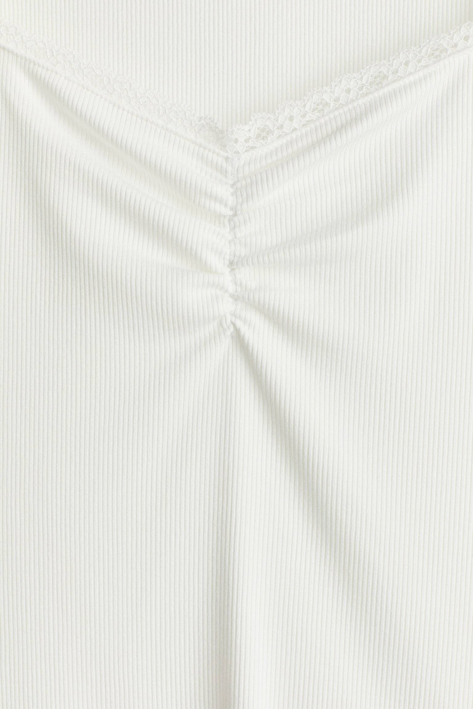 Женский топ H&M Lace-Trimmed Ribbed Top, цвет: Кремовый — фото 2