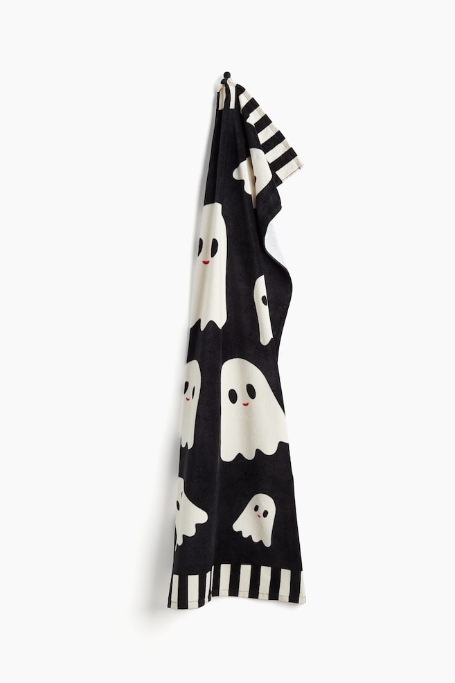 Patterned bath towel - Black/Ghosts - 1
