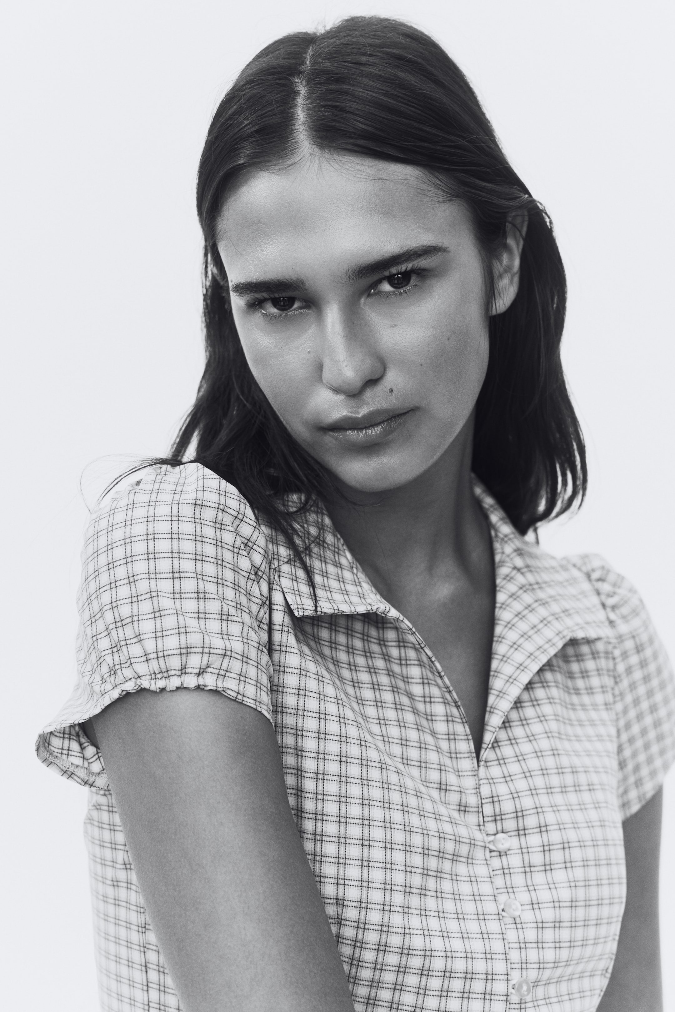 Женские топы H&M Button-Front Top with Collar — фото 3