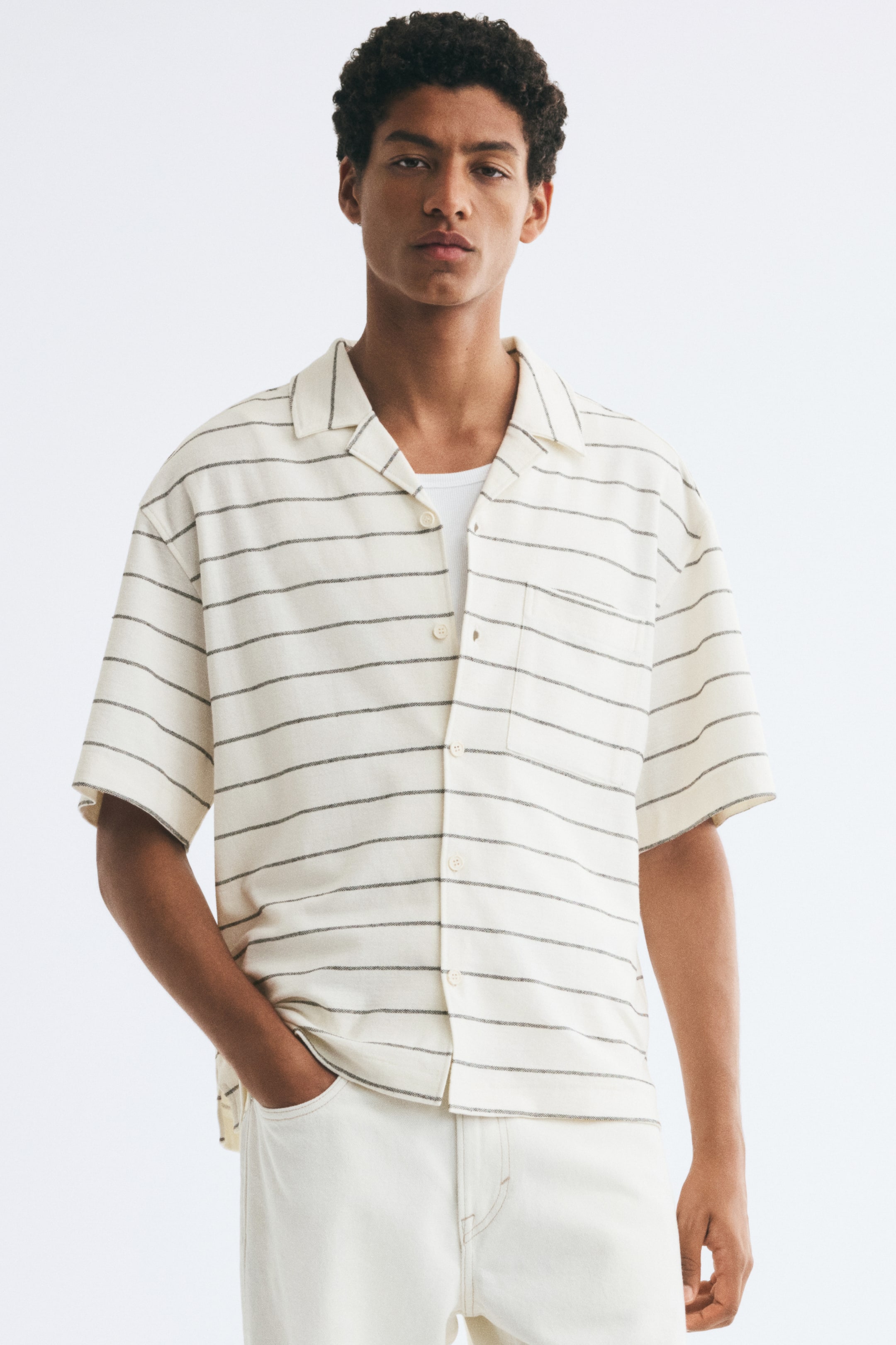 View larger image: Relaxed Fit Resort shirt - Cream/Striped - Men | H&M 1