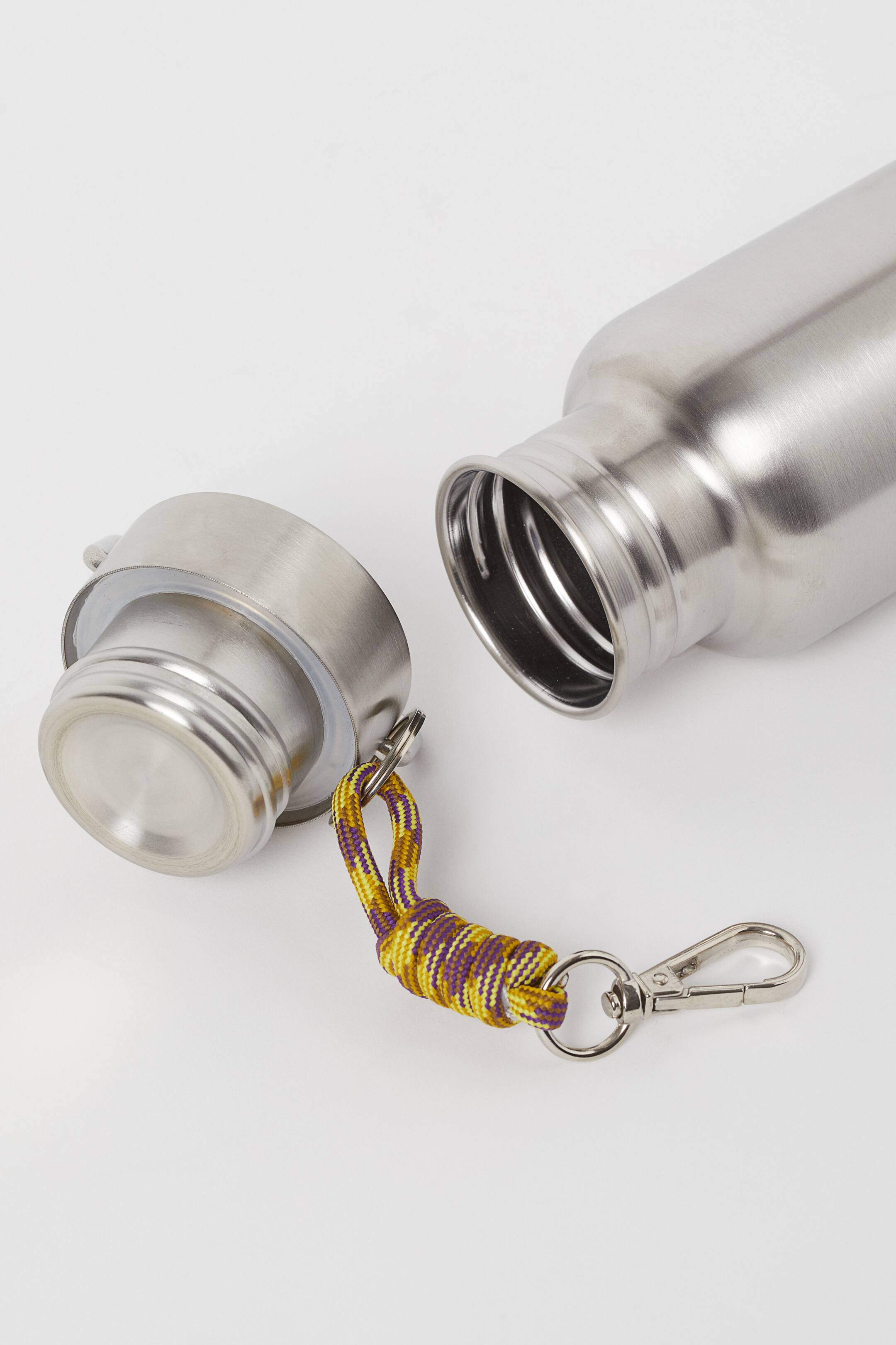 View larger image: Stainless steel water bottle - Silver-coloured - Ladies | H&M HK 2