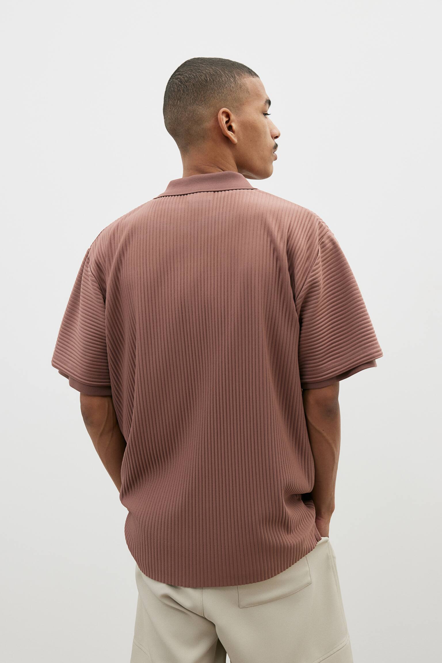 Loose Fit Pleated Shirt - Brick red/Light beige/Black - 6