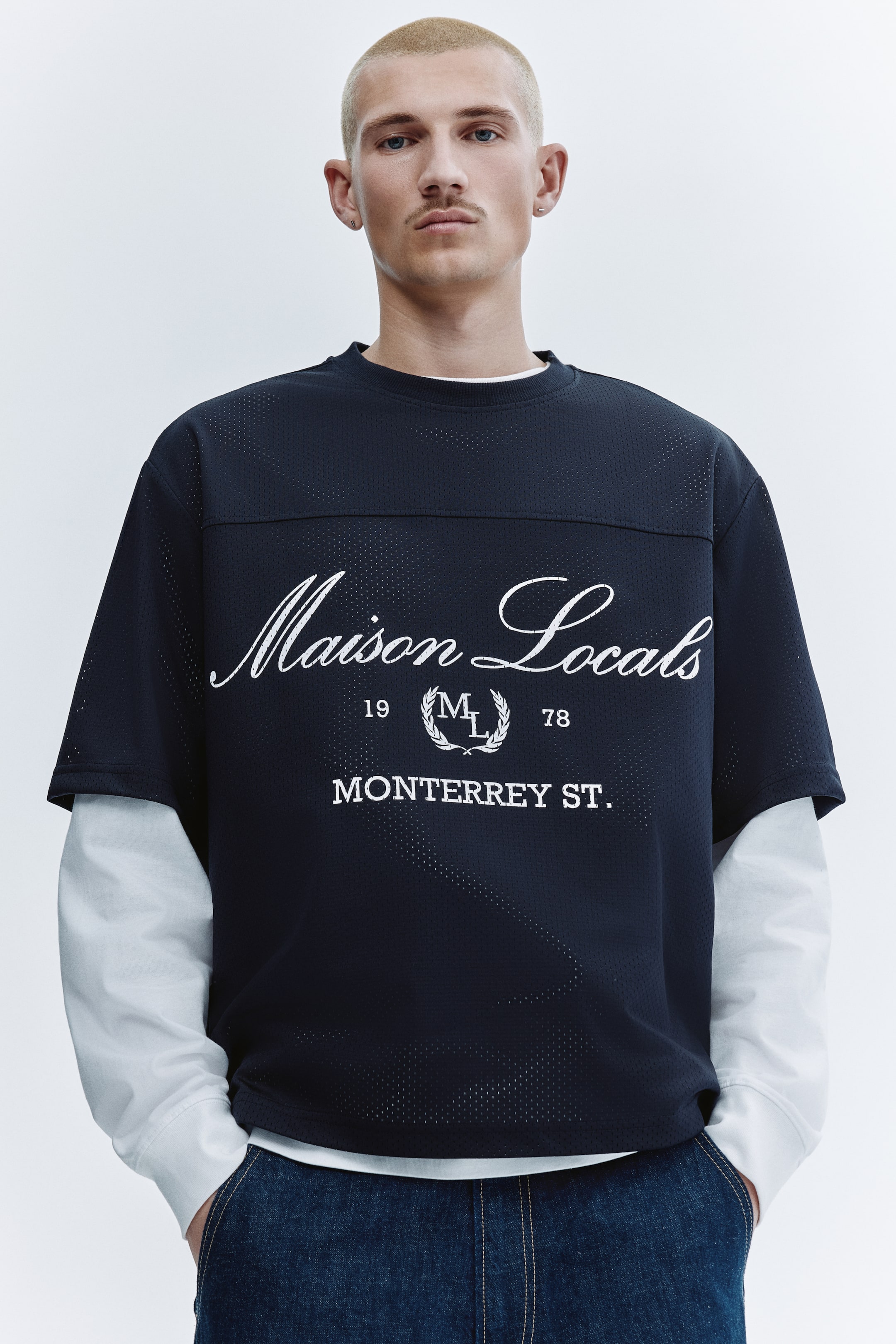 Ingrandisci l'immagine: T-shirt in mesh con stampa Oversize Fit - Blu navy/Maison Locals - UOMO | H&M CH 1