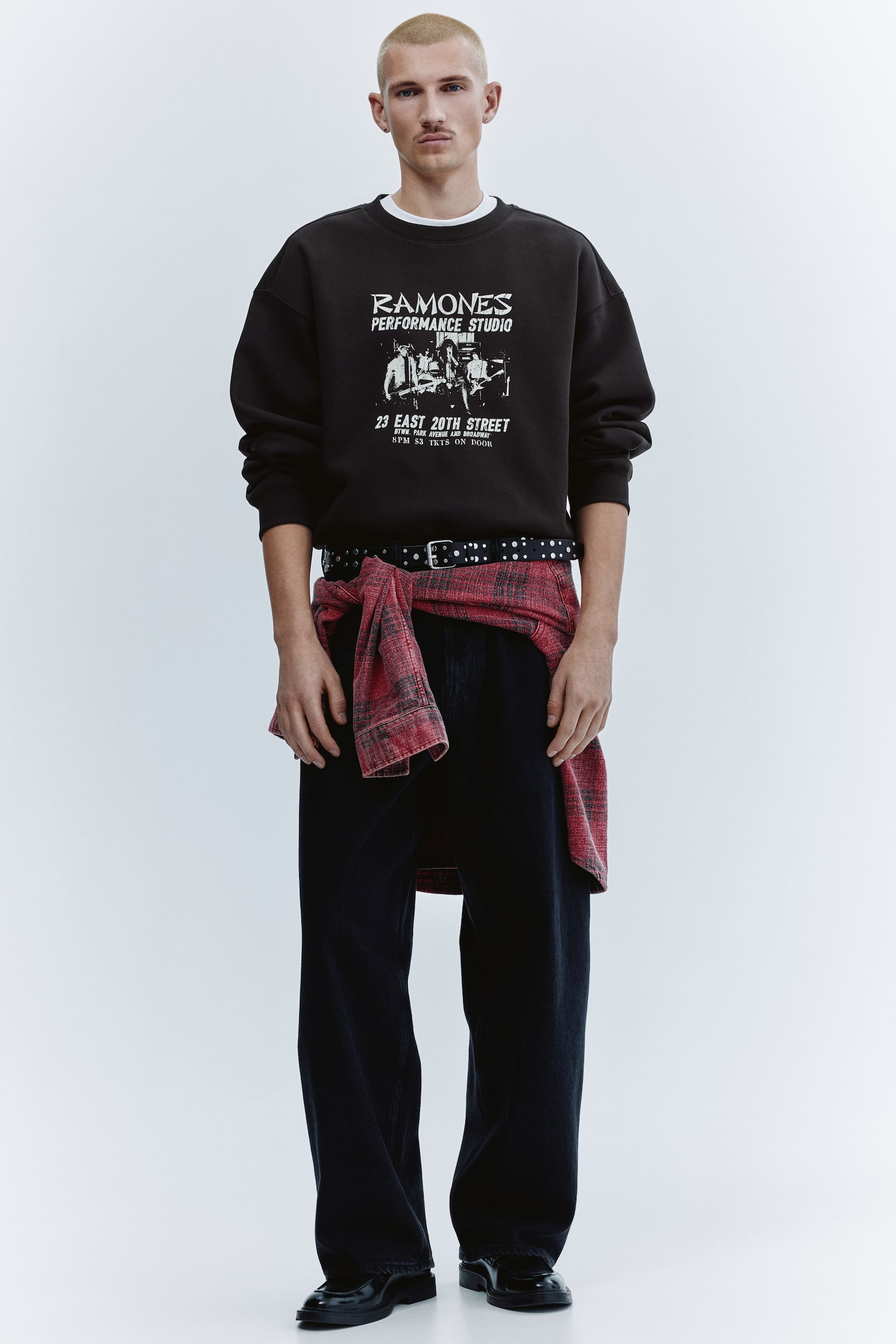 Loose Fit Sweatshirt - Dark brown/Ramones/Grey marl/Snoopy/White/Katsushika Hokusai/Light beige/Keith Haring - 6