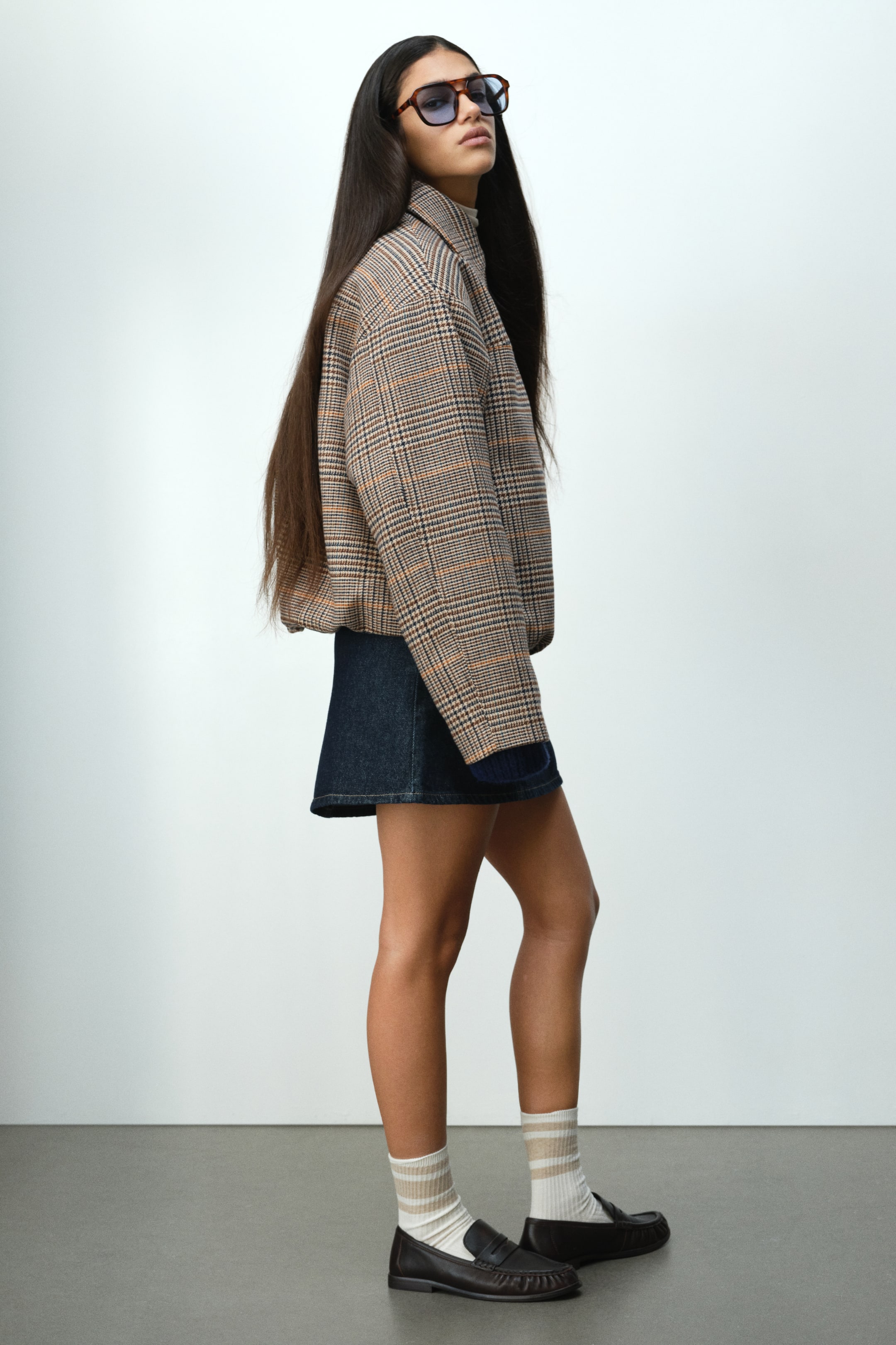 View larger image: Collared bomber jacket - Light beige/Checked - Ladies | H&M IN 1