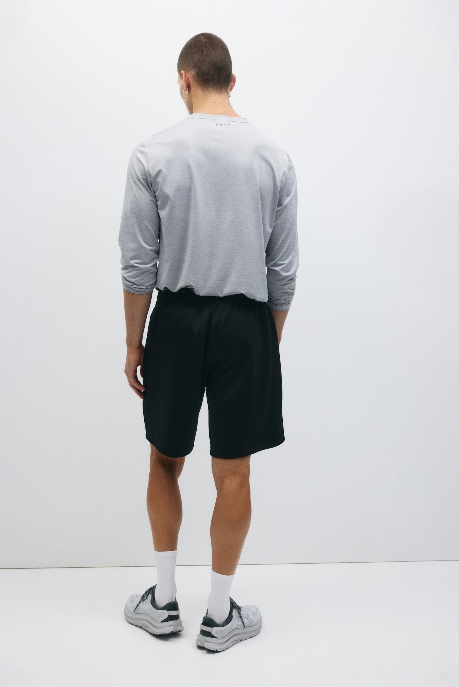 Regular Fit Sports shorts with DryMove™ - 3