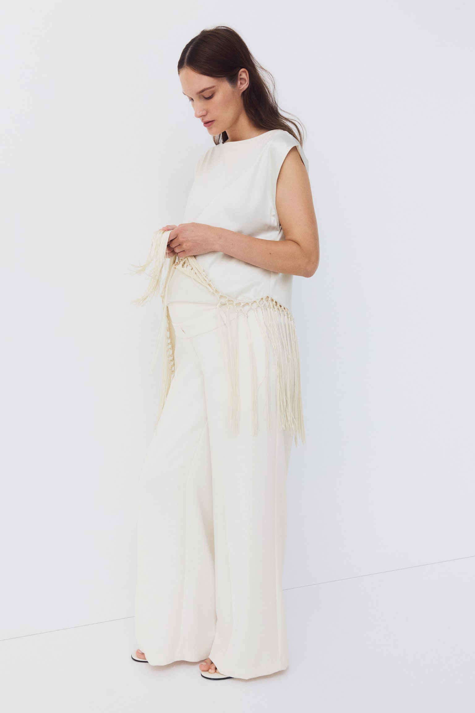 Женские брюки H&M Mama Wide-Leg Dress Pants, цвет: Кремовый — фото 4