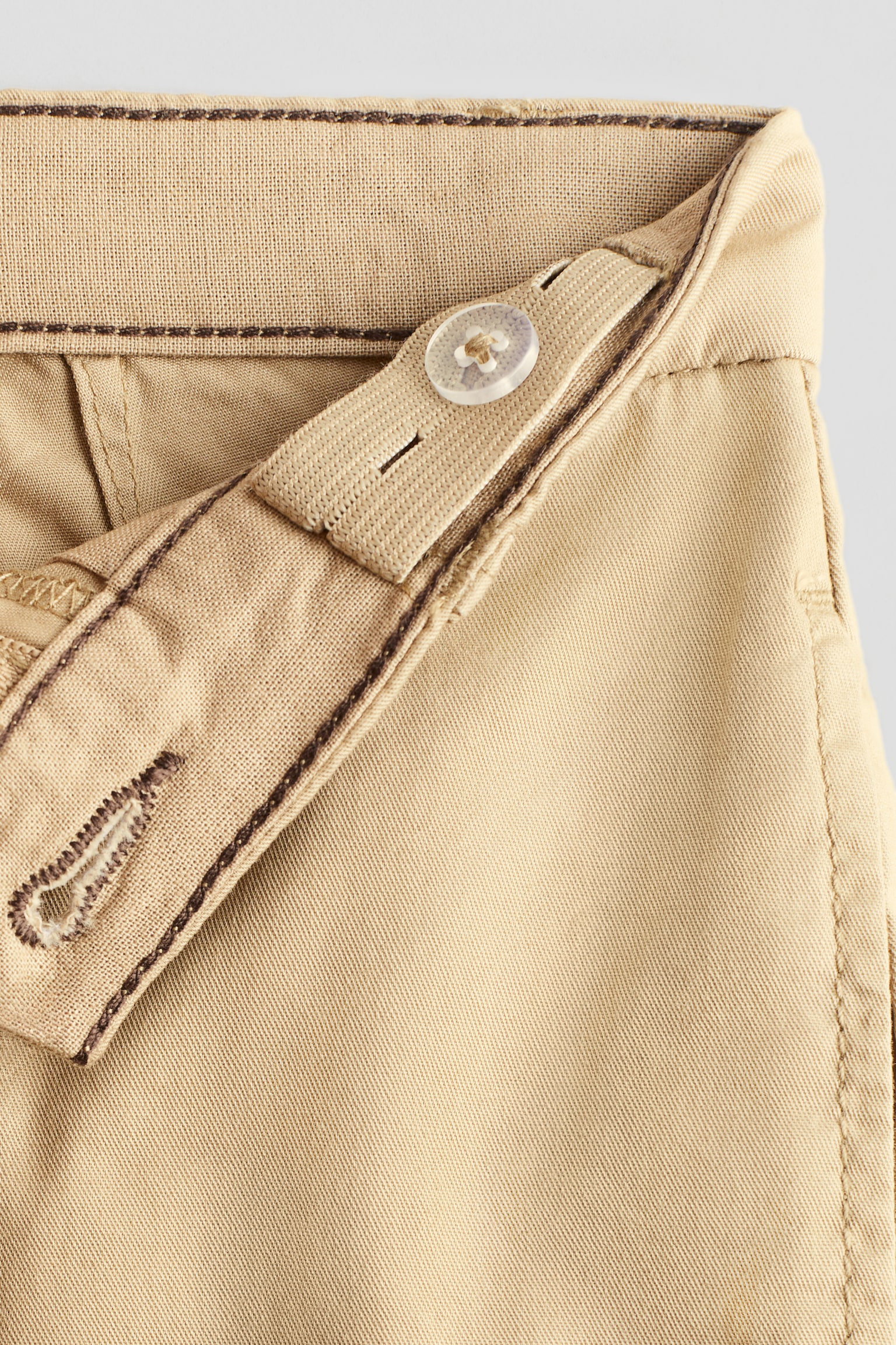 Cotton chino shorts - Light beige/Dark grey/Brown/Bright green - 3