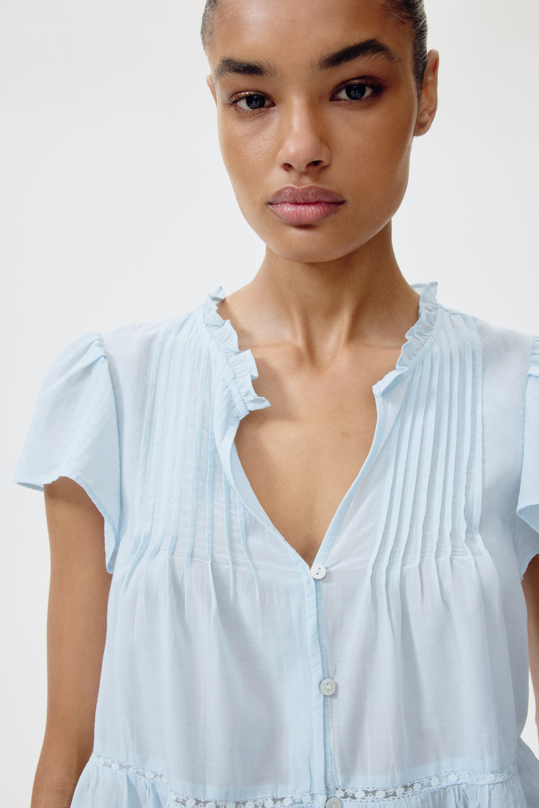 Blouse à manches bouffantes