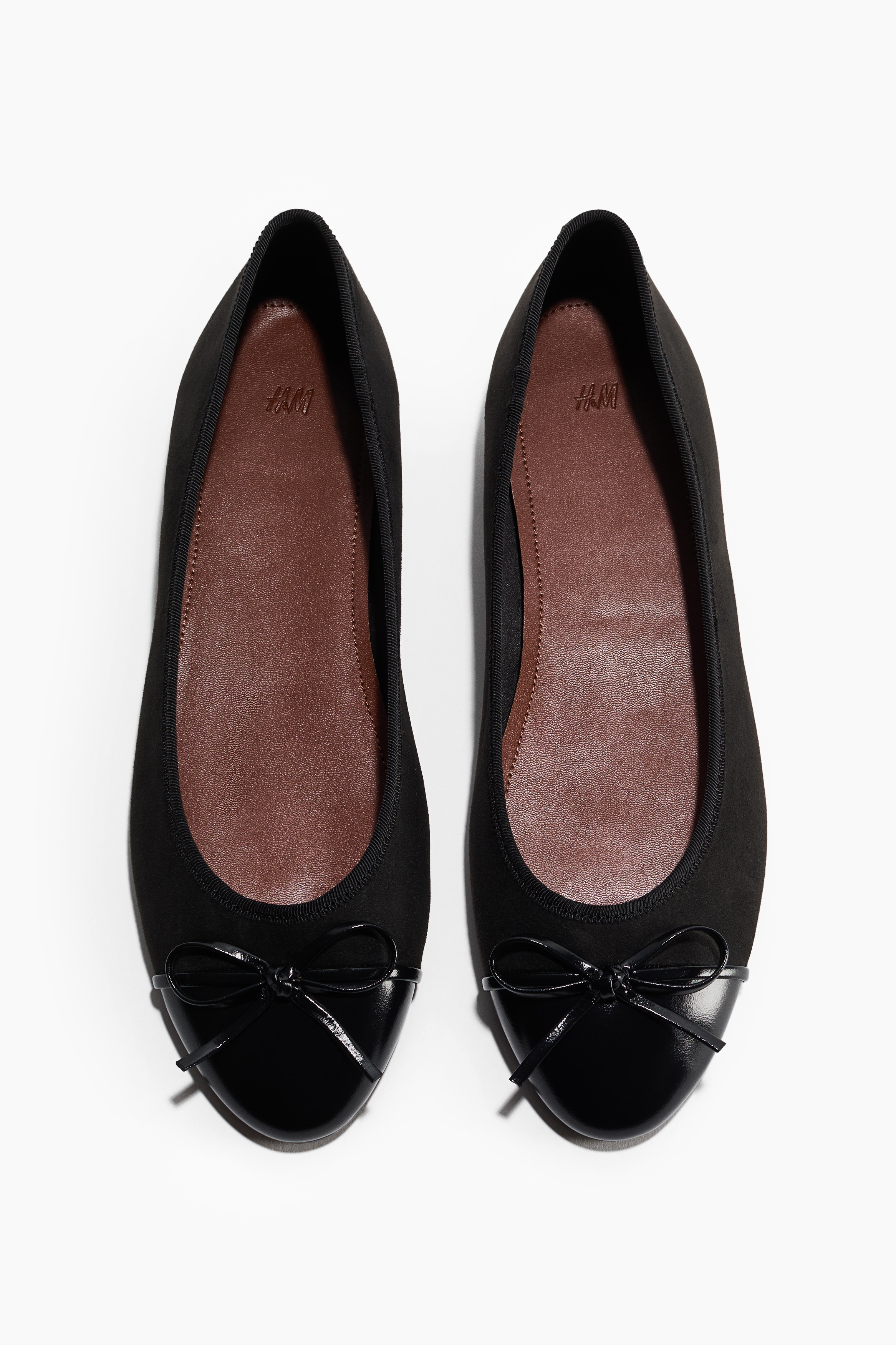 Ballet flatsModel