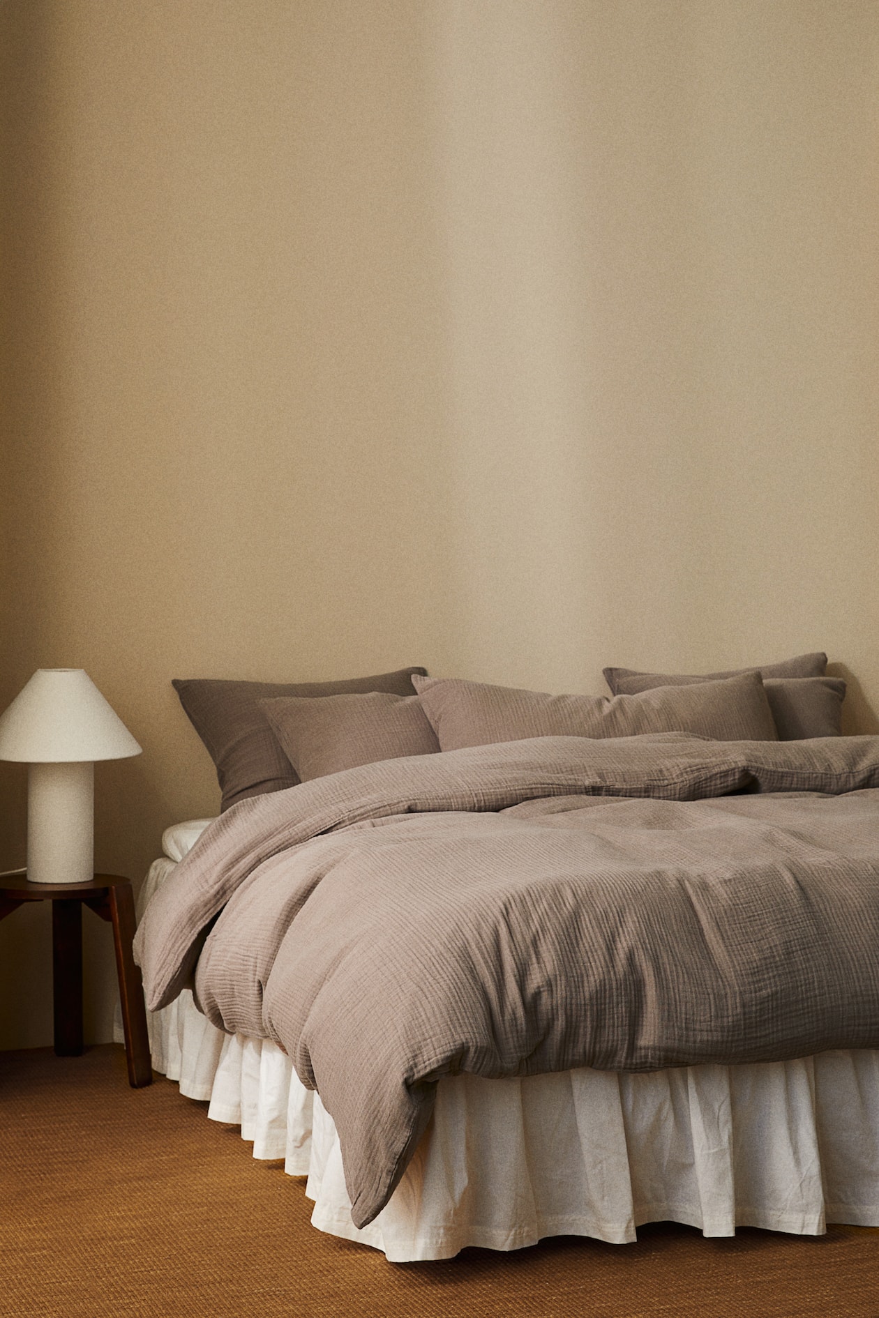 Parure de couette King size en mousseline - Taupe - Home All | H&M FR
