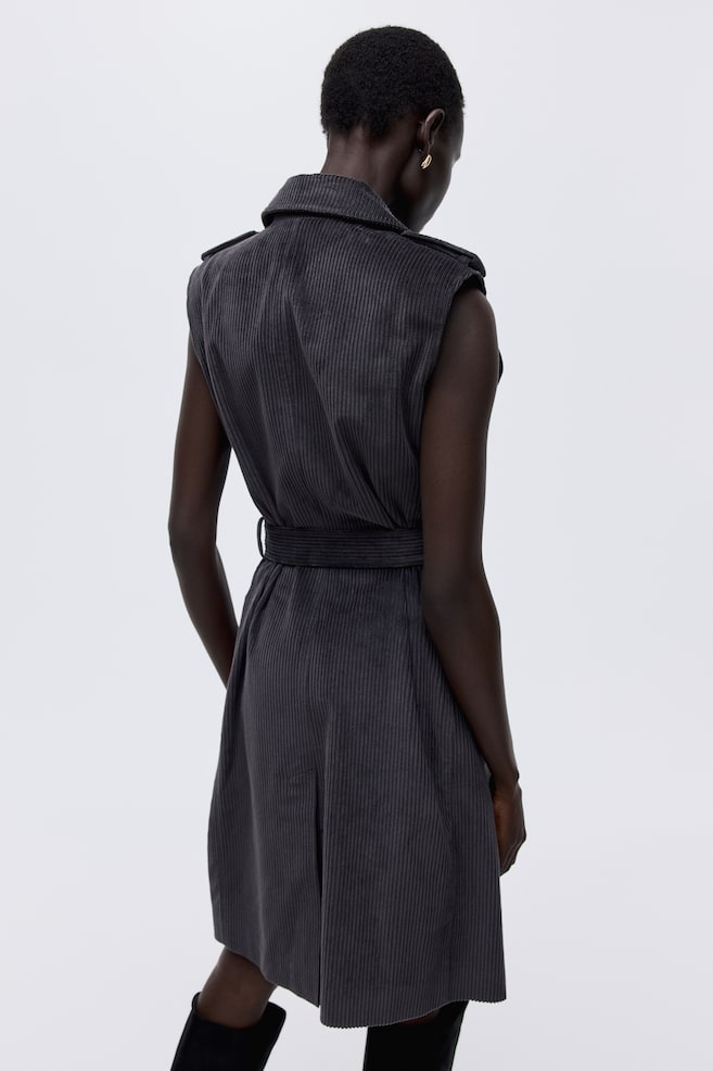 Sleeveless corduroy trench coat - Black - 6