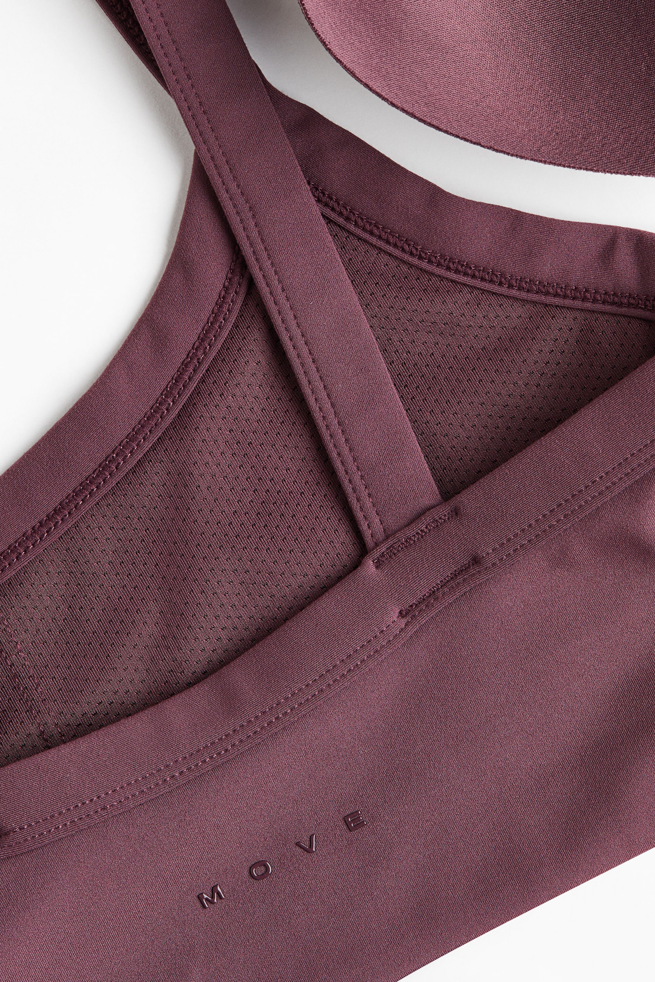 Medium Support Sports Bra with SoftMove™