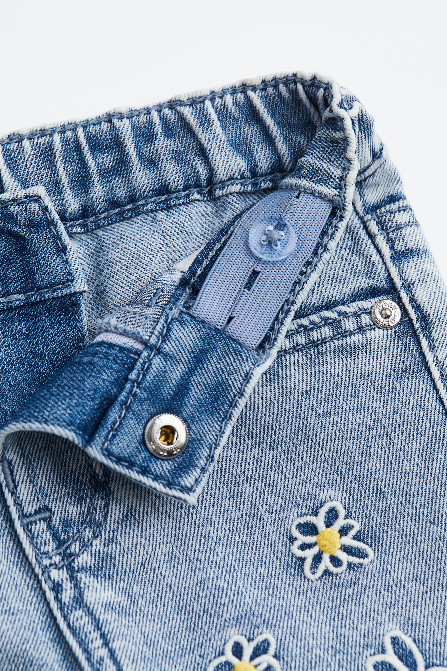 Straight Fit Jeans - Light denim blue/Flowers - 2