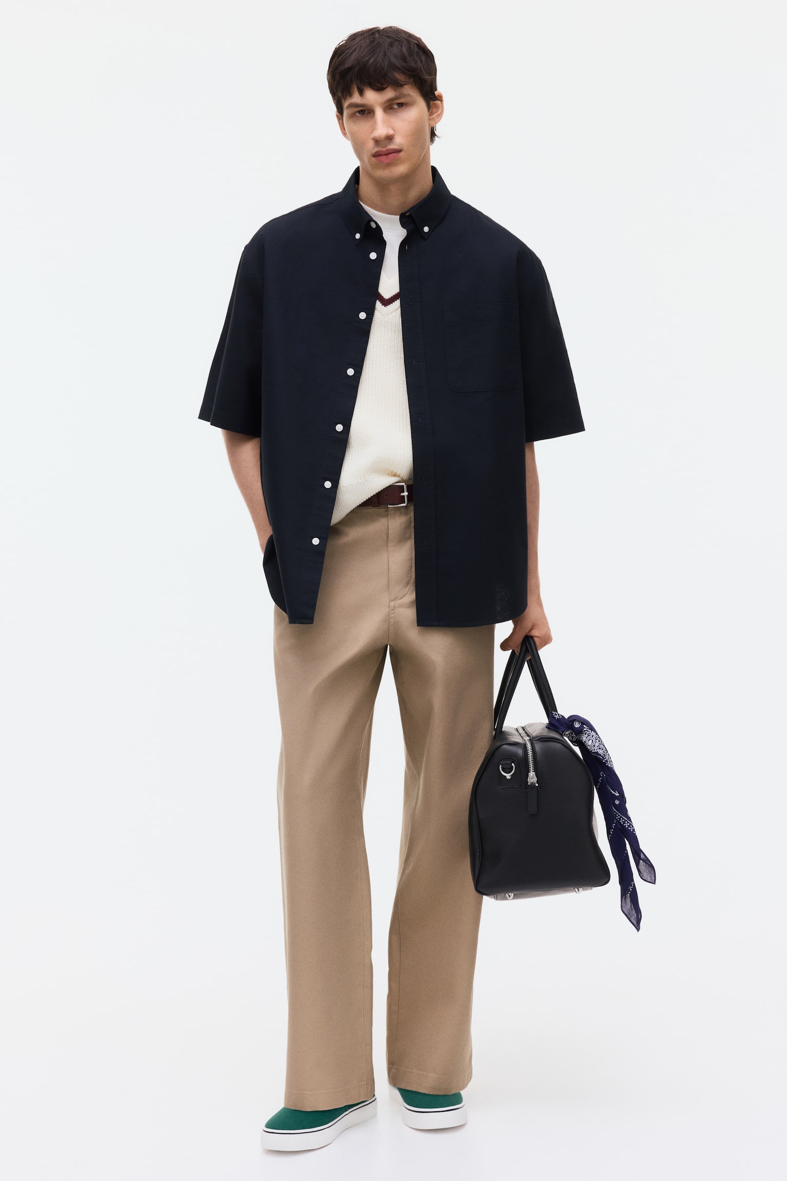 Relaxed Fit Short-sleeved Oxford shirt - Black/Dark blue/Dark green/White/Green/Striped - 1