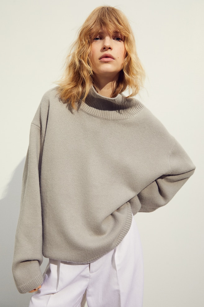 Oversized cashmere-blend jumper - Greige/Natural white - 6