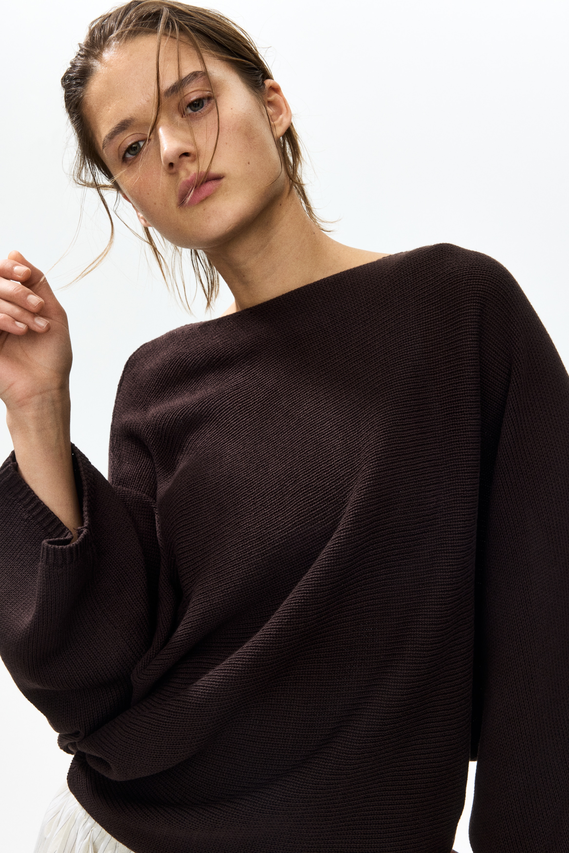 Pullover con maniche a pipistrelloModello