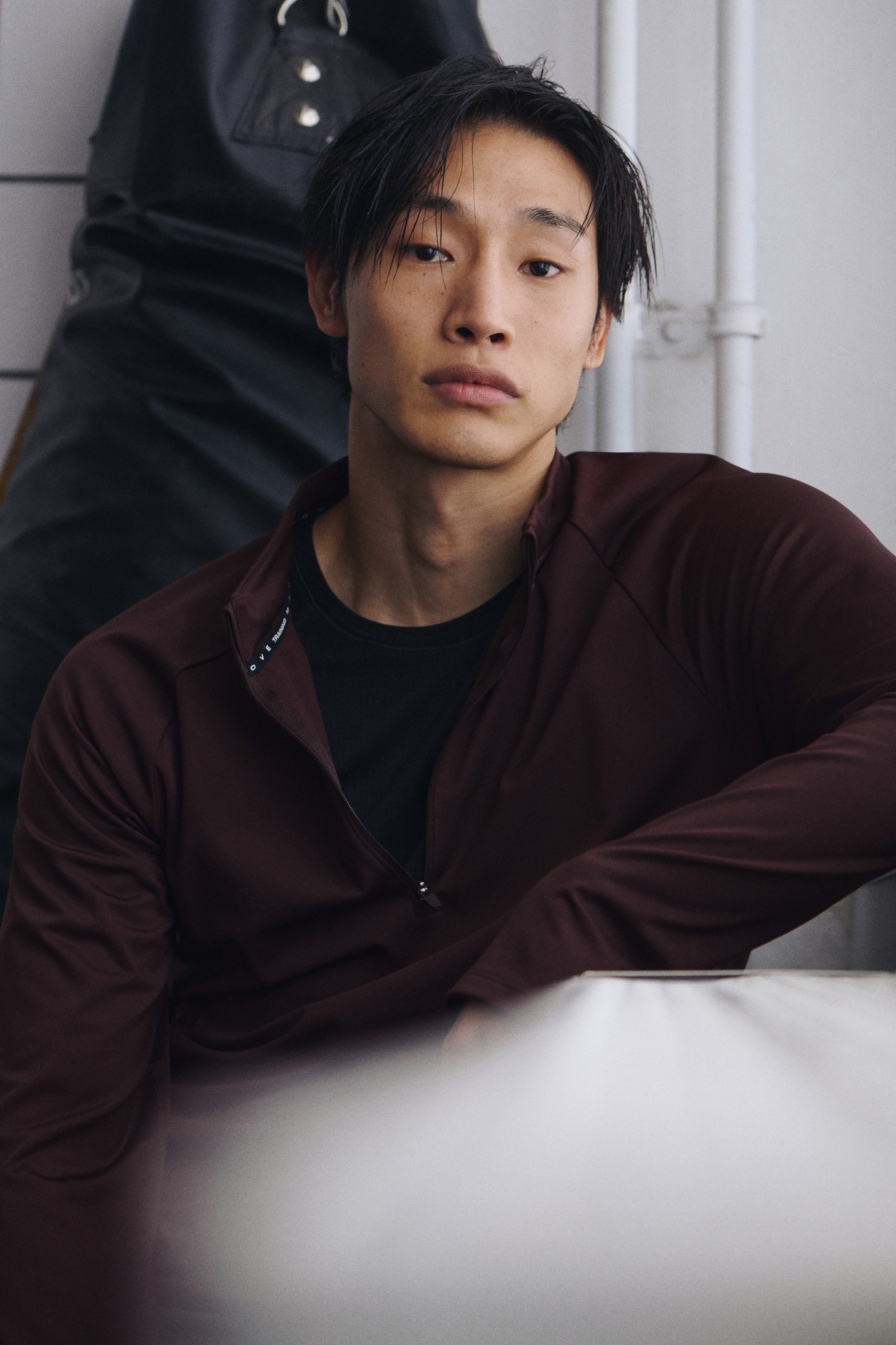 Ver imagen más grande: Top de deporte capa intermedia con ThermoMove™ - Marrón oscuro - HOMBRE | H&M ES 2