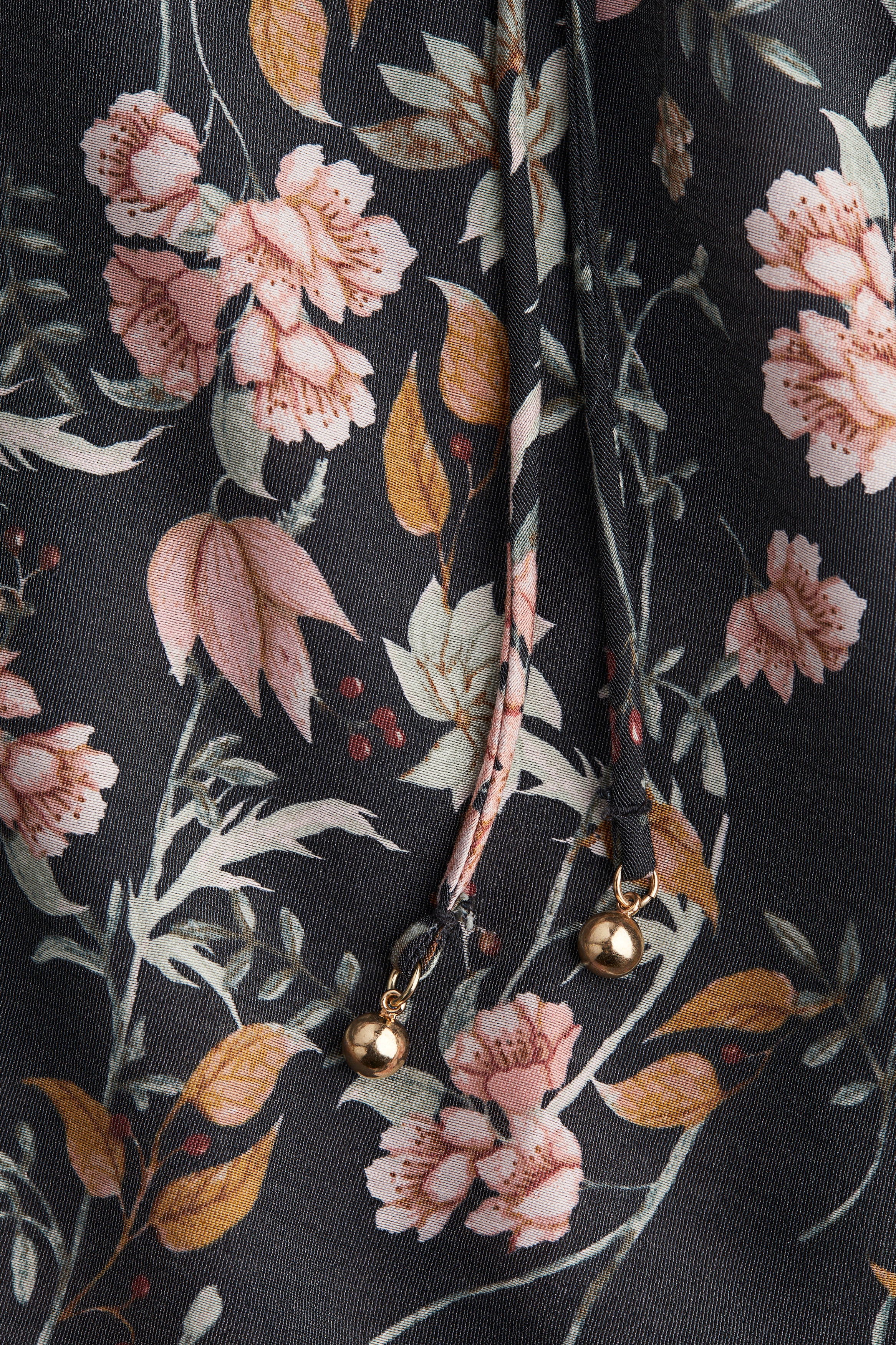 Women's Light beige/floral Oversized Tie-Belt Dress | H&M US