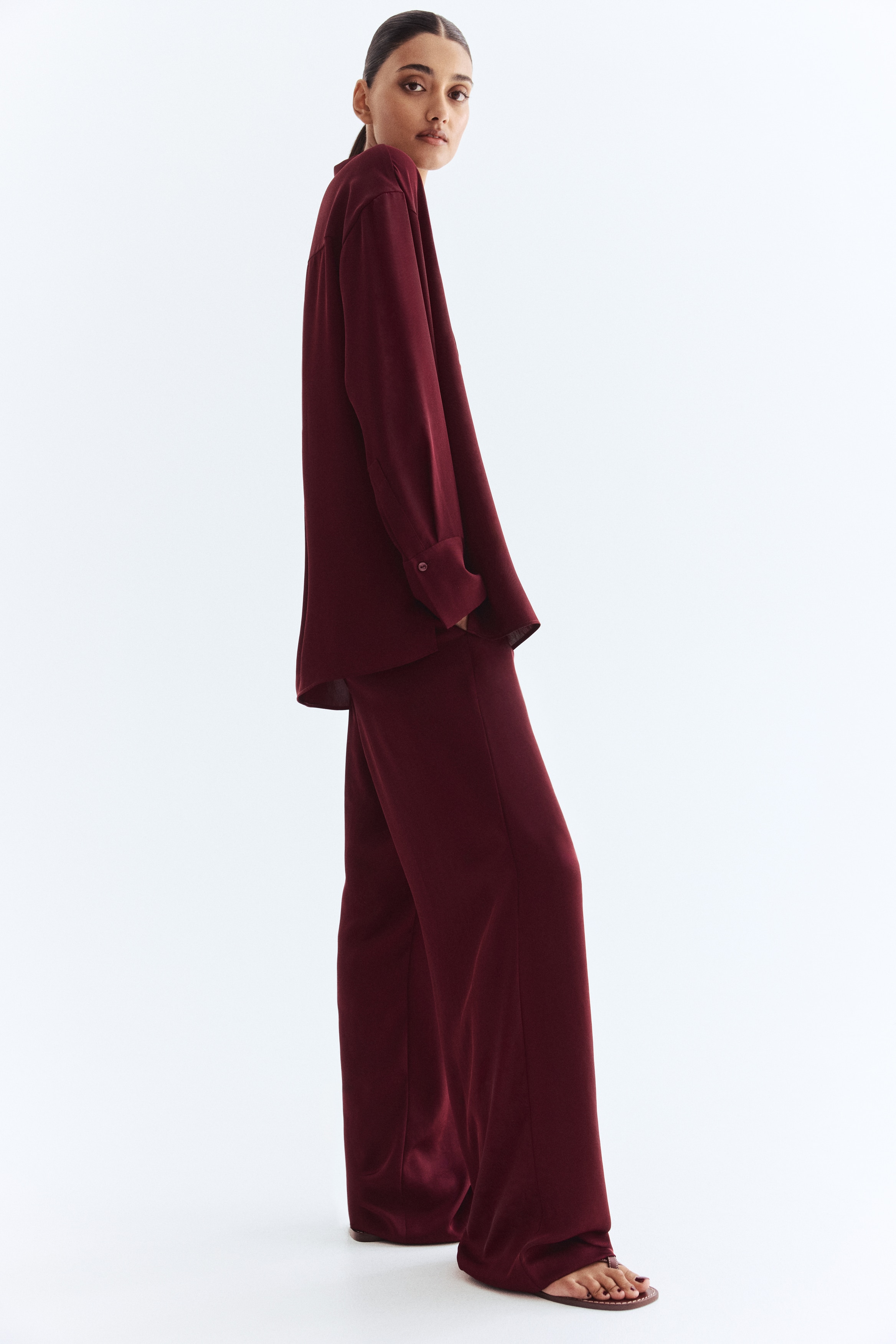 Wide trousers