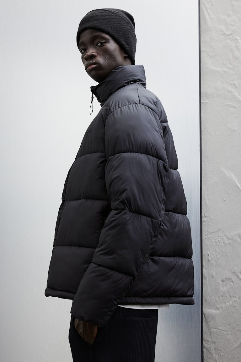 Loose Fit Water-Repellent Puffer Jacket