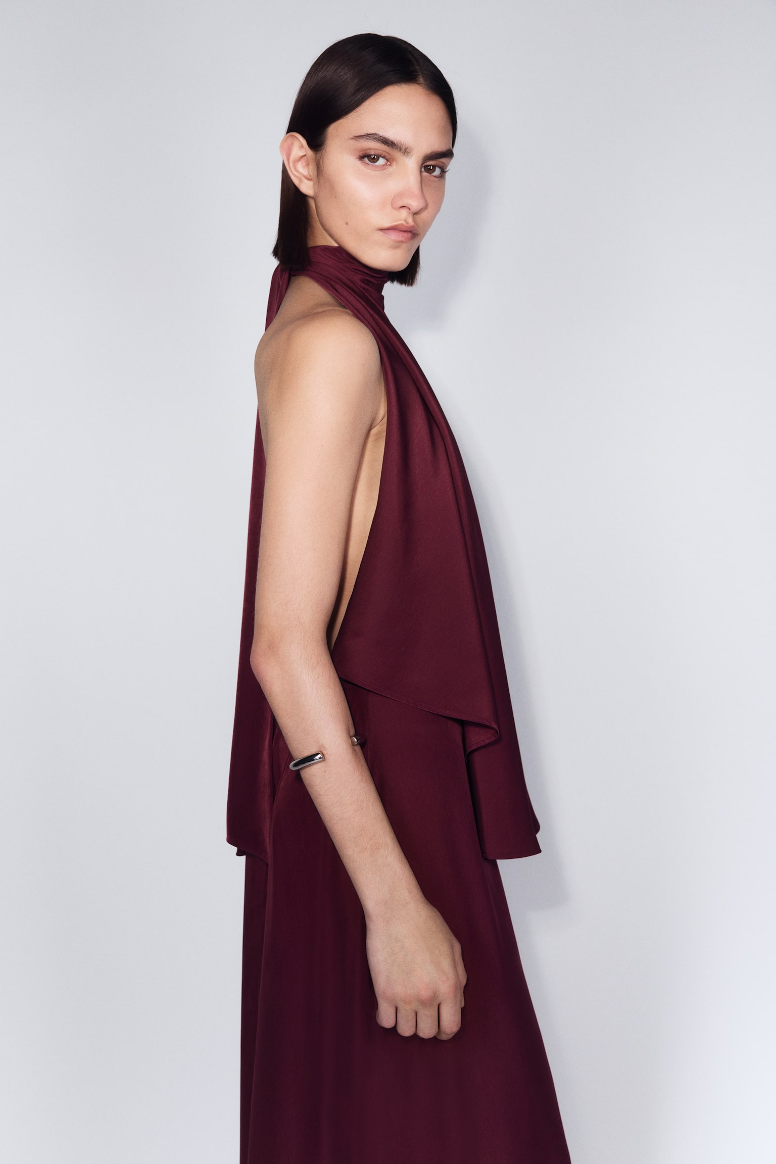 Женское платье H&M Cape-Sleeved Kaftan, цвет: Бордовый — фото 8