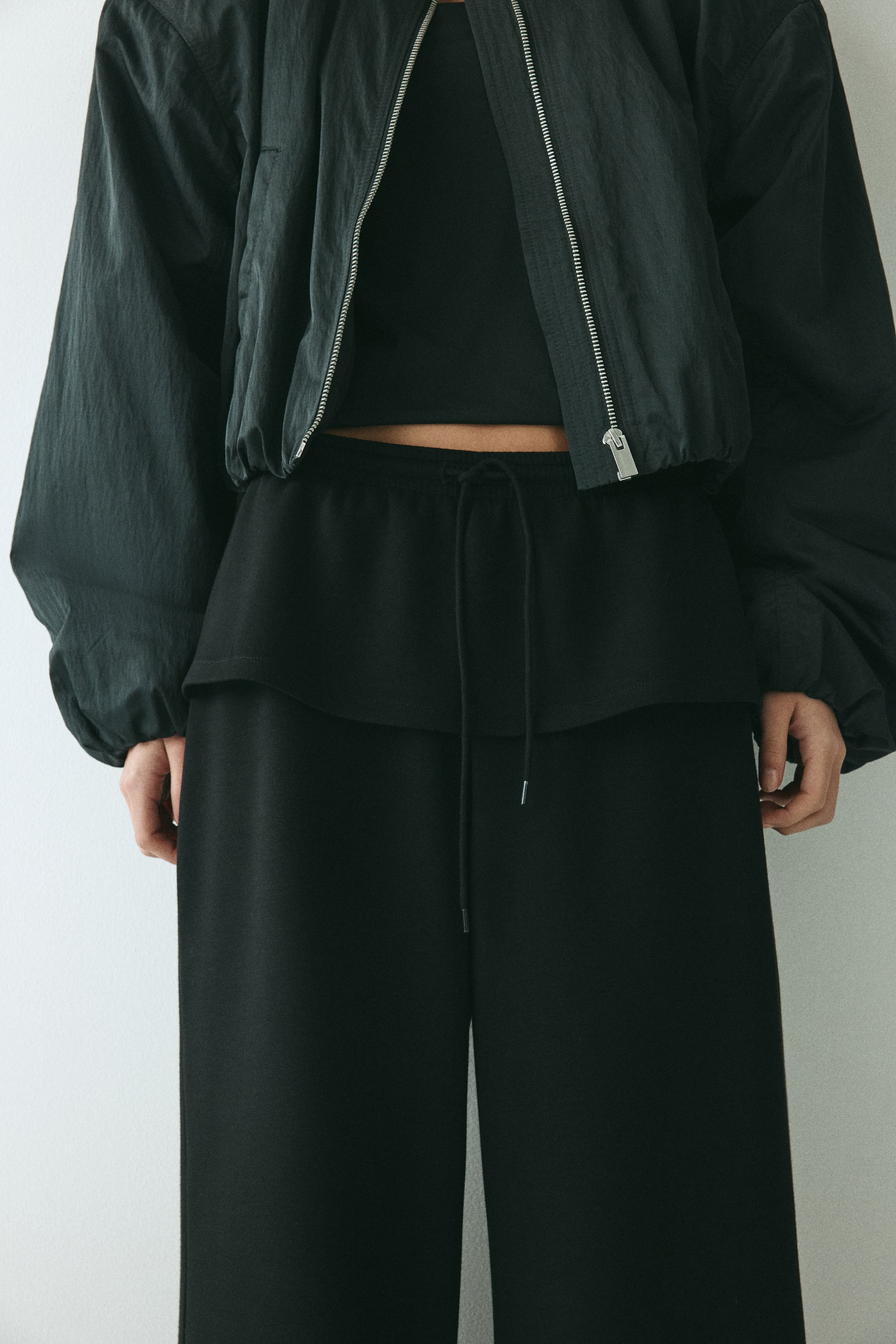 Женские юбки H&M Scuba Pants with Layered Skirt — фото 4