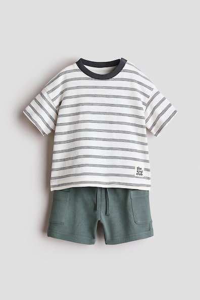Tシャツ&ショートパンツ 2アイテムセット
