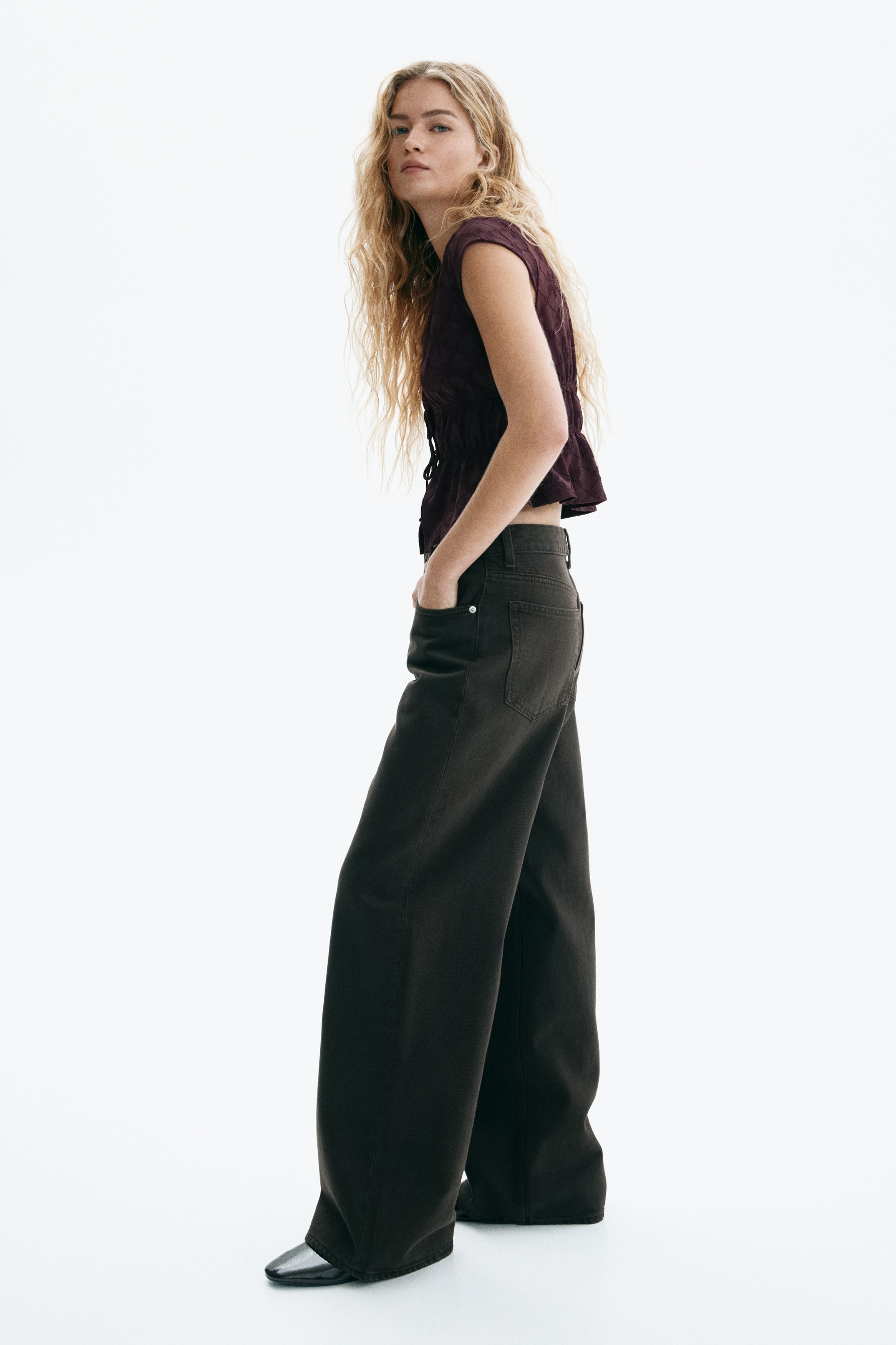 Tie-front top