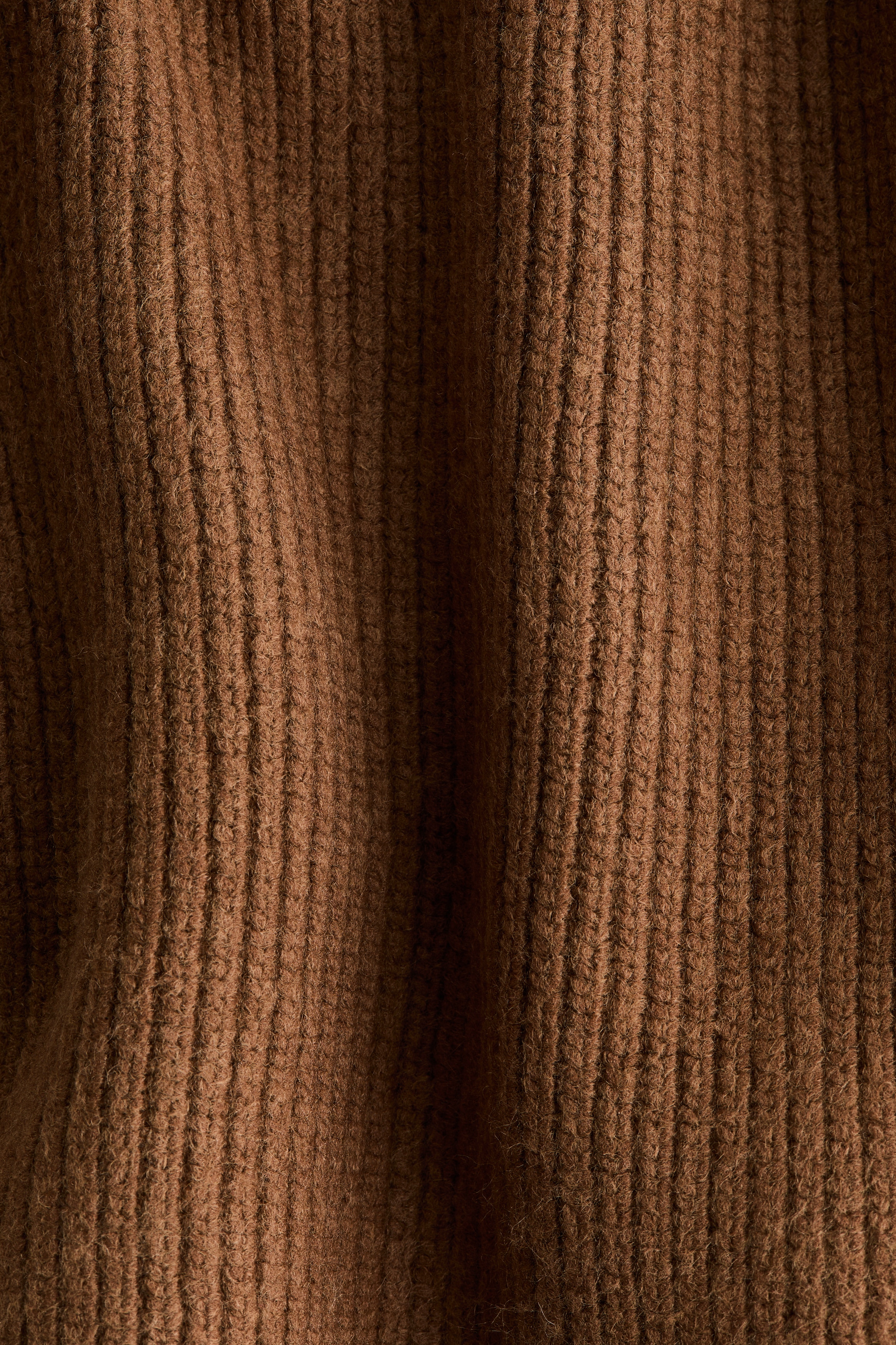 Rib-knit turtleneck jumper