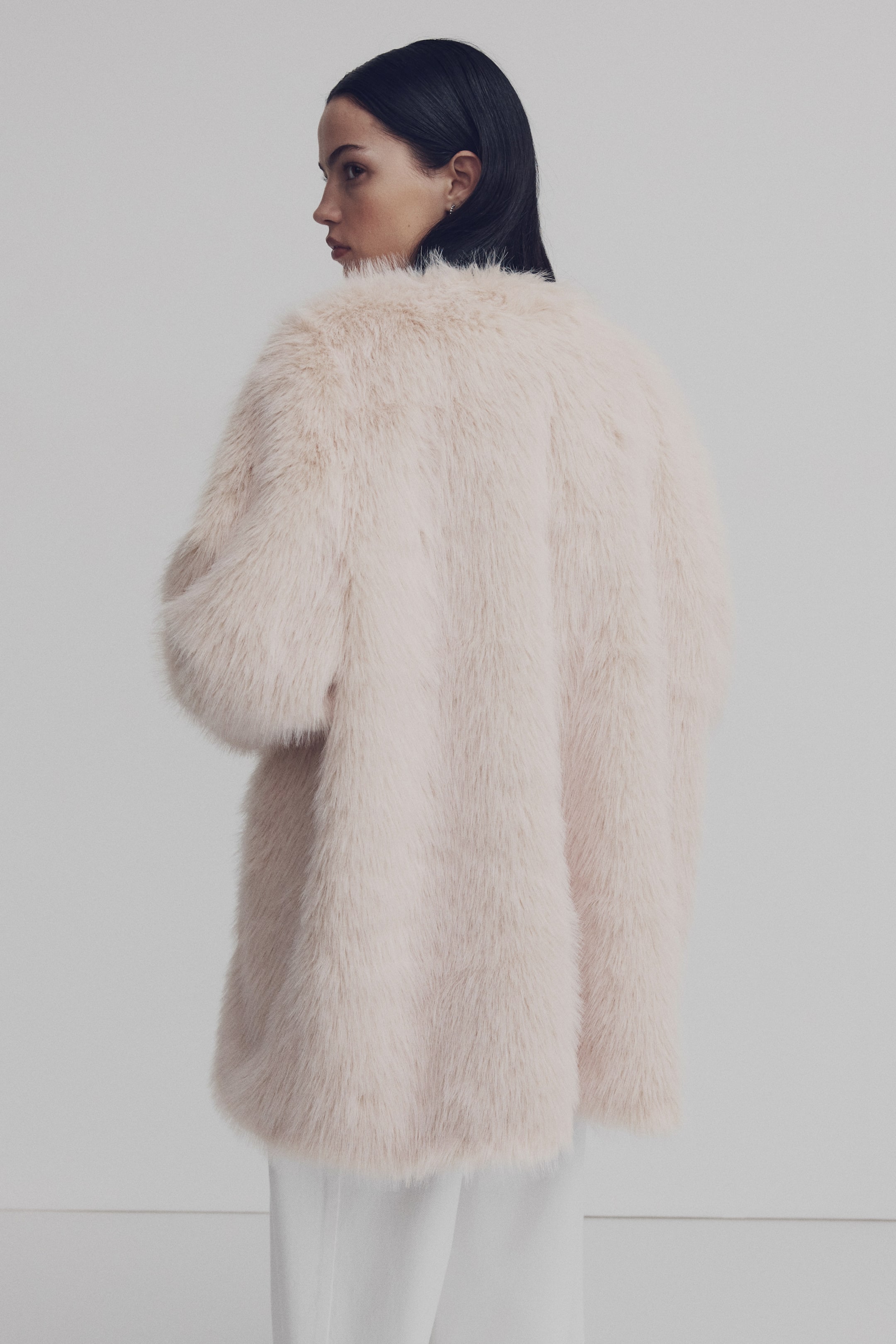 Agrandir l'image: Manteau duveteux - Beige clair - FEMME | H&M FR 5