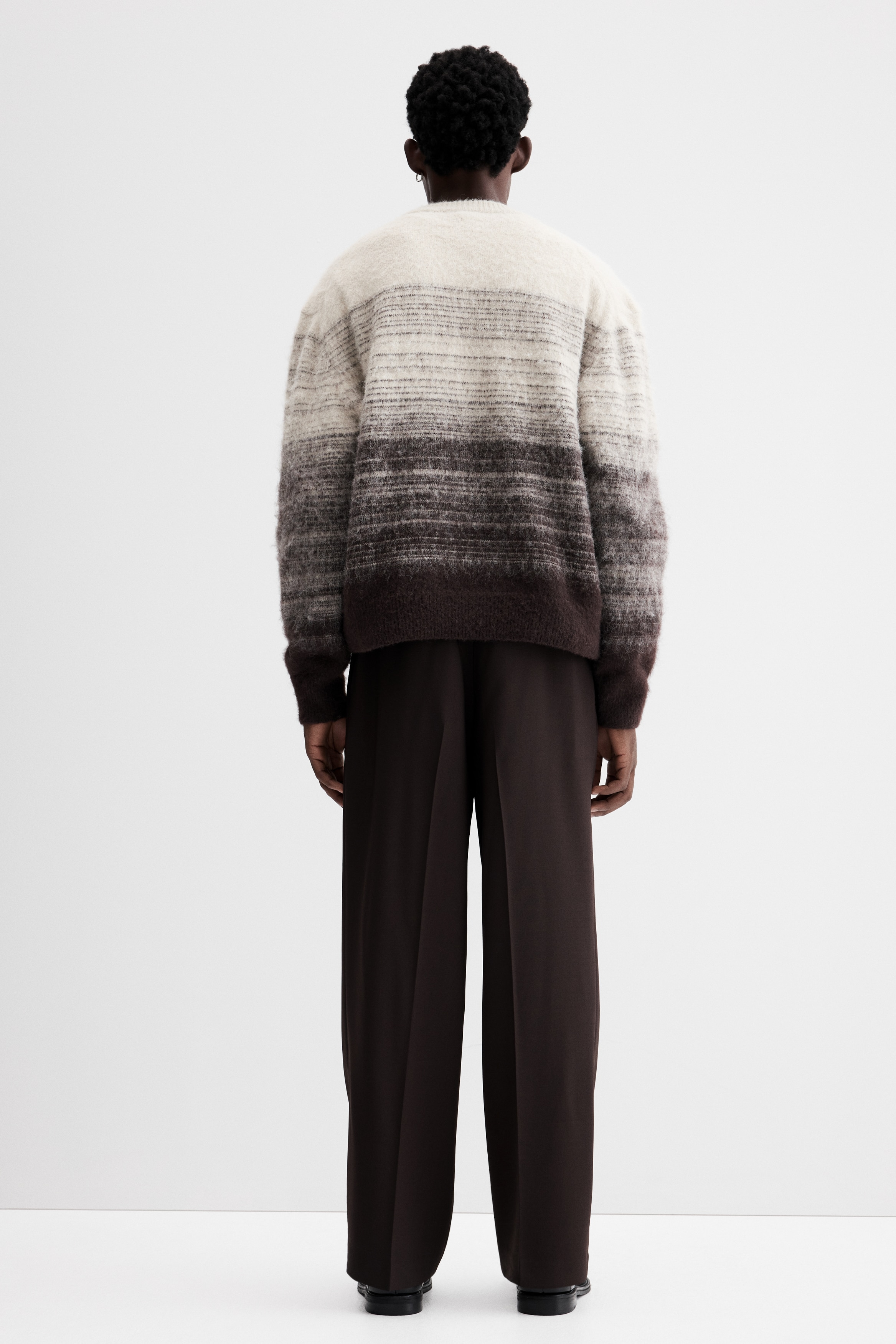 Loose Fit Fuzzy jumper