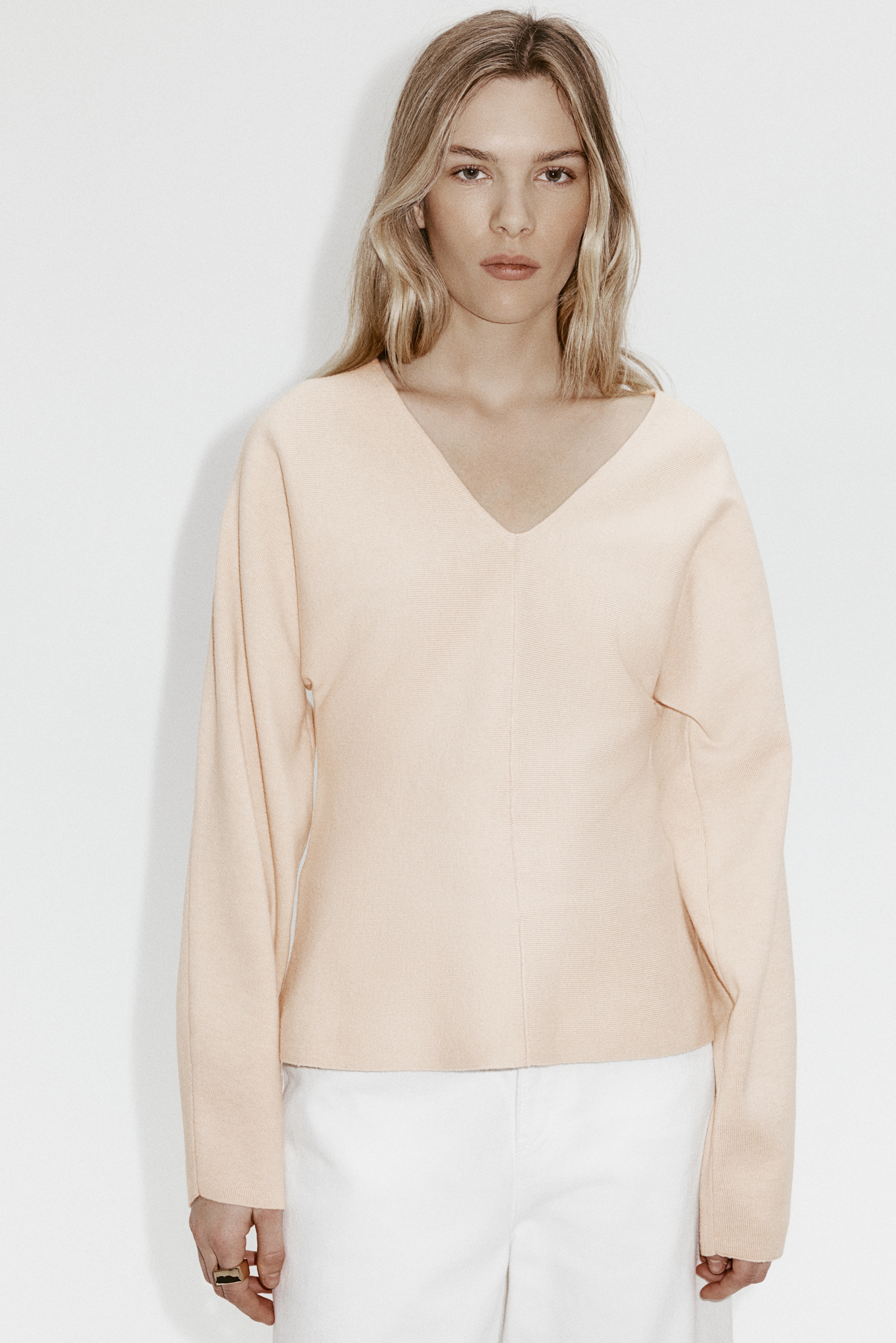 Knitted V-neck top
