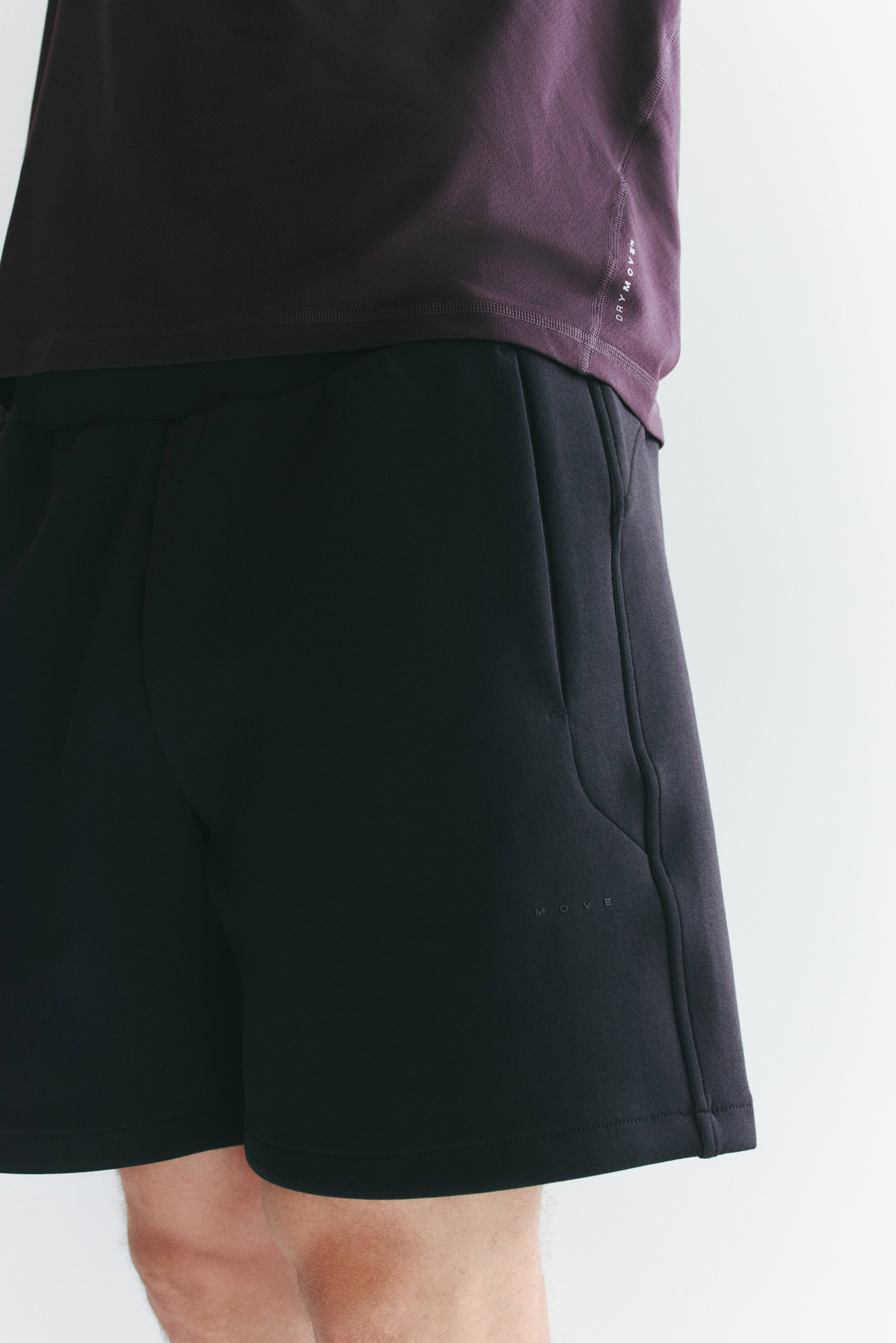 Sports Scuba Shorts with DryMove™