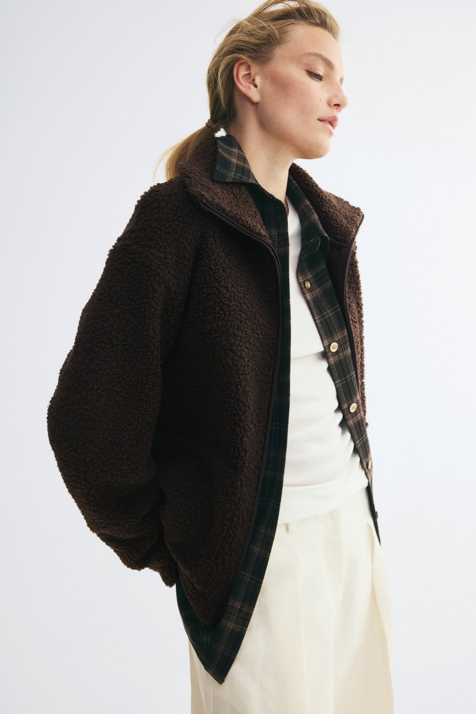 Женская куртка H&M Teddy Fleece, цвет: Тёмный коричневый — фото 5