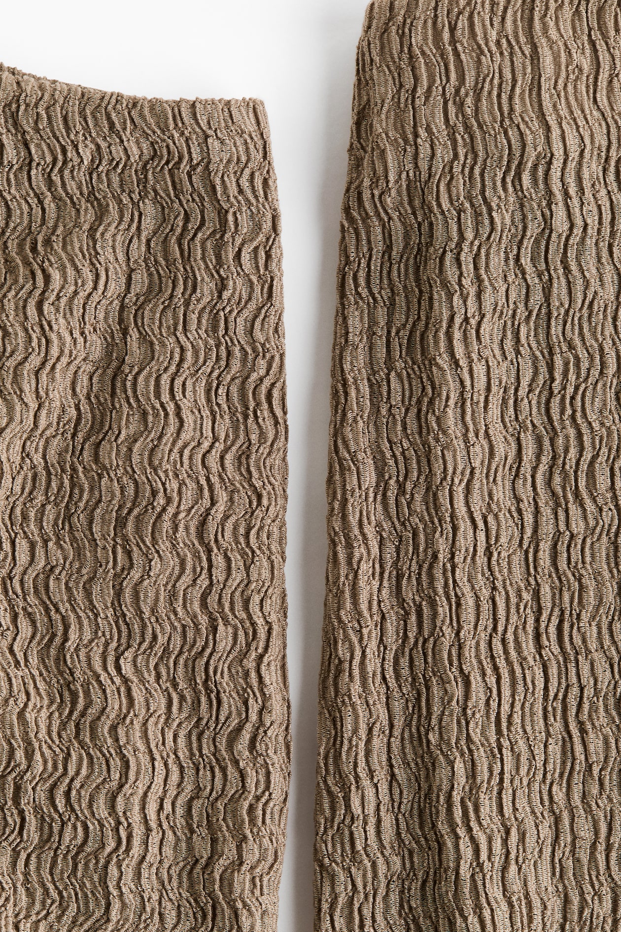 MAMA 2-Piece Textured Jersey Set - image 2