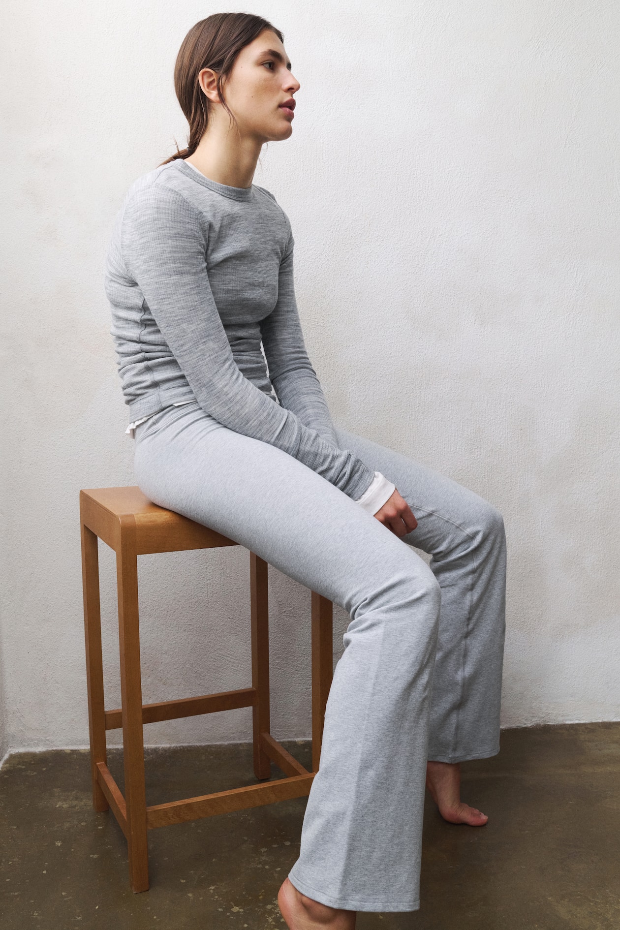 Flared Sports Leggings - image 4