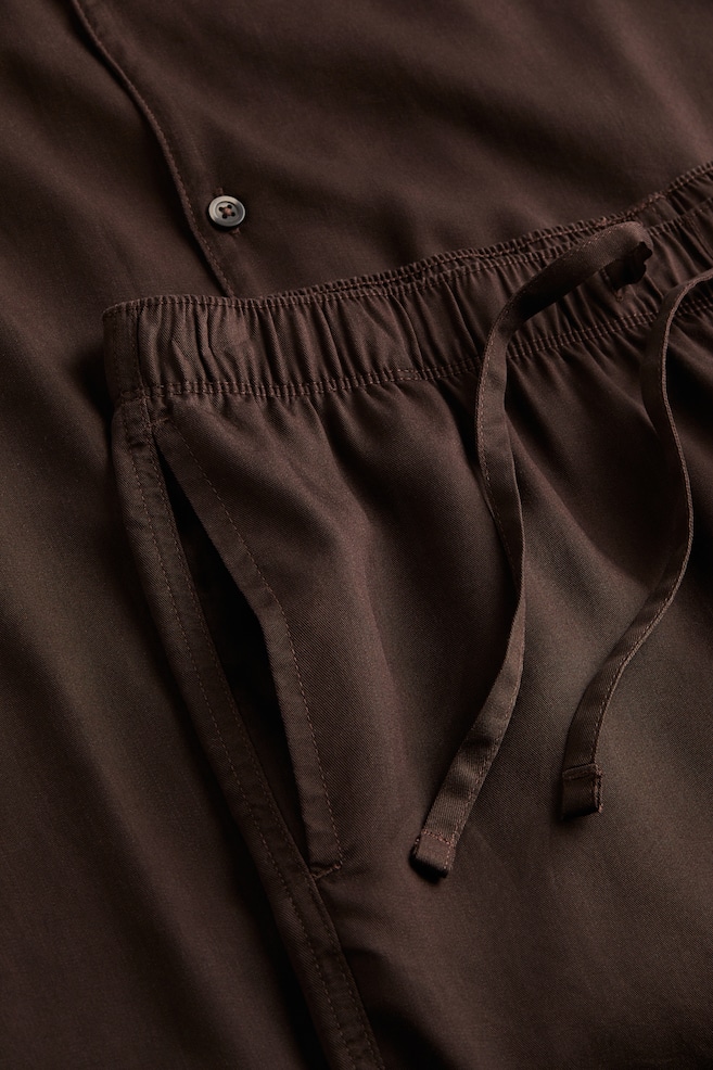 Regular Fit Lyocell pyjamas - Dark brown - 4