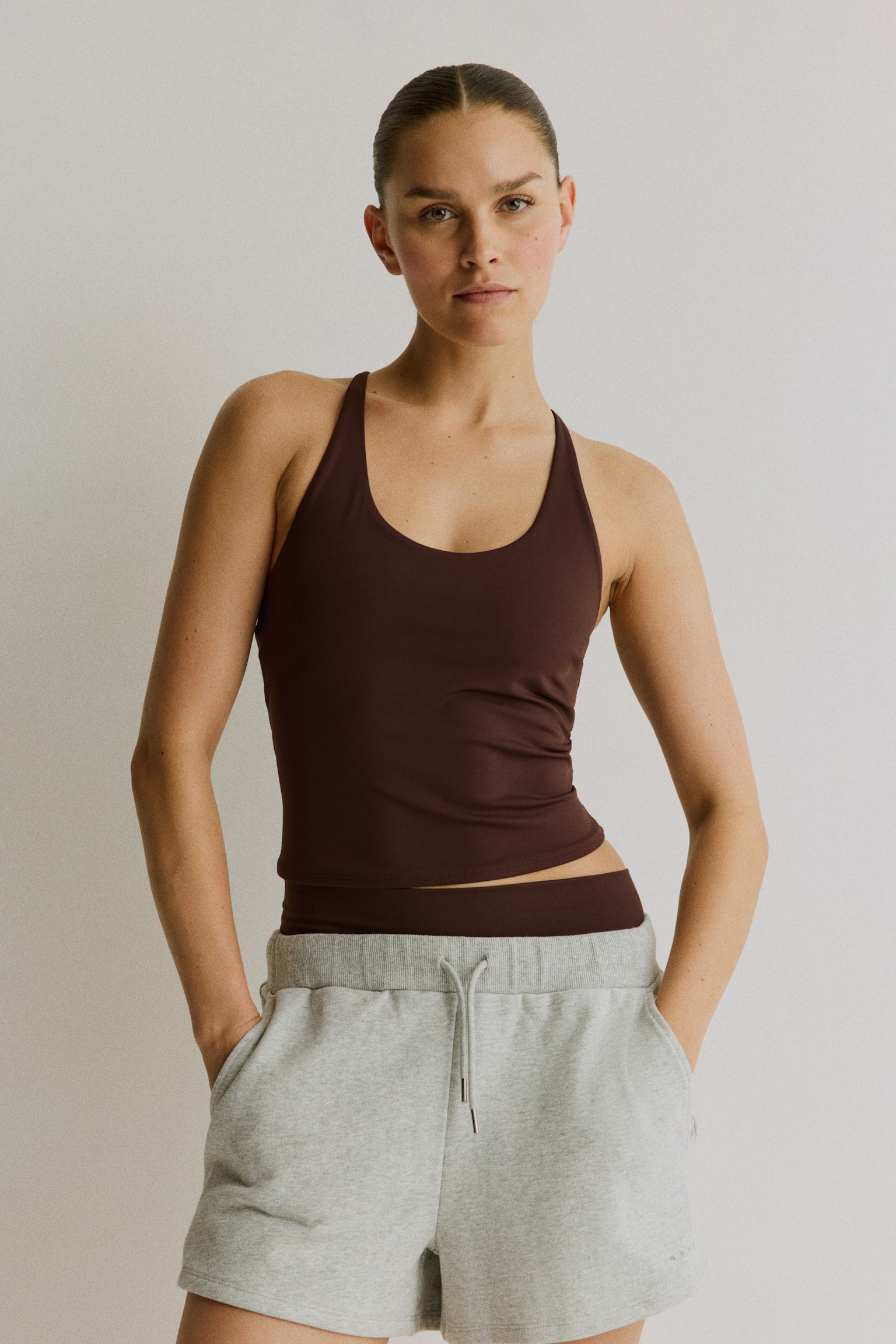 SculptMove™ Sports vest top - Warm brown/Plum/Black - 1