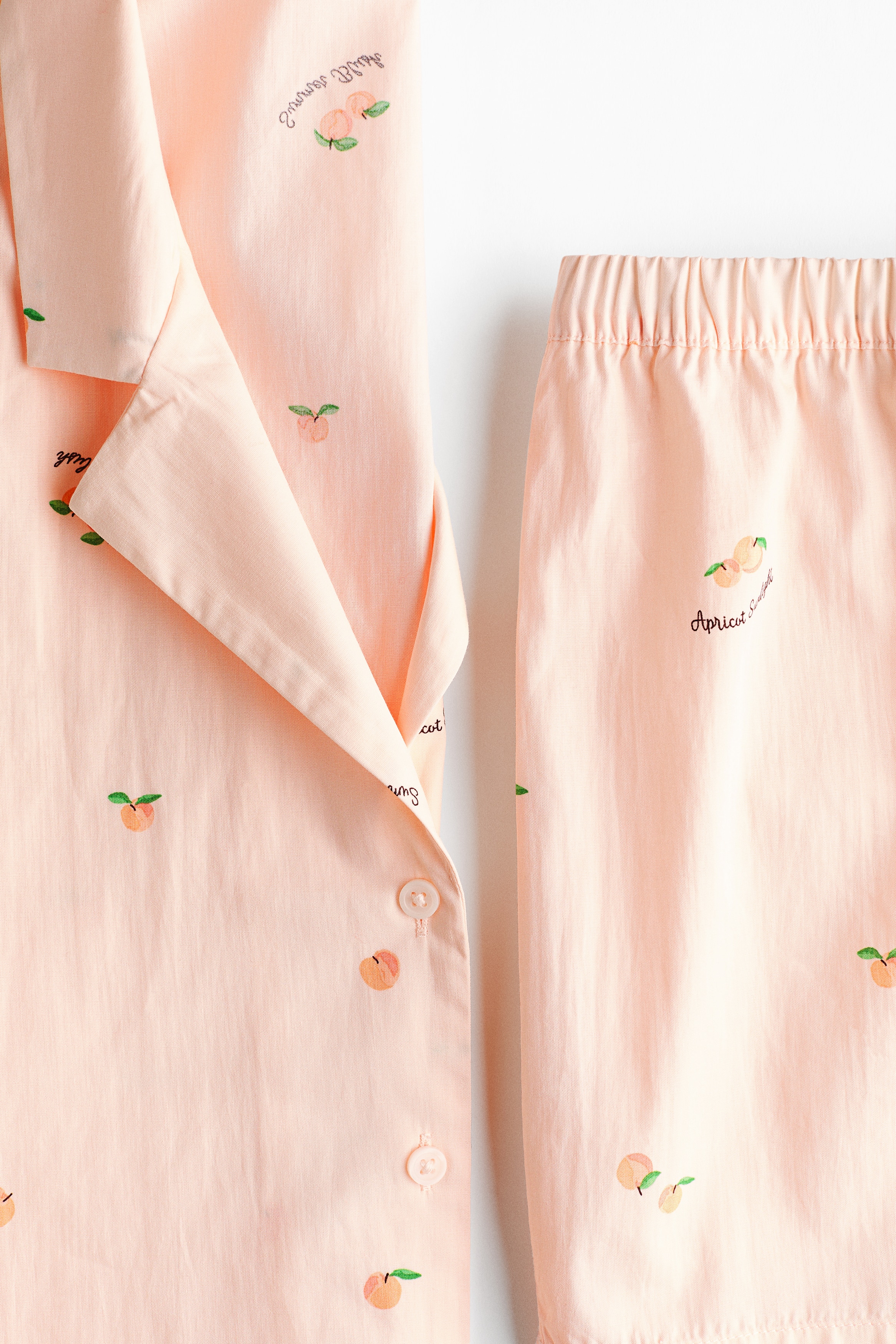 Pyjama shirt and shorts