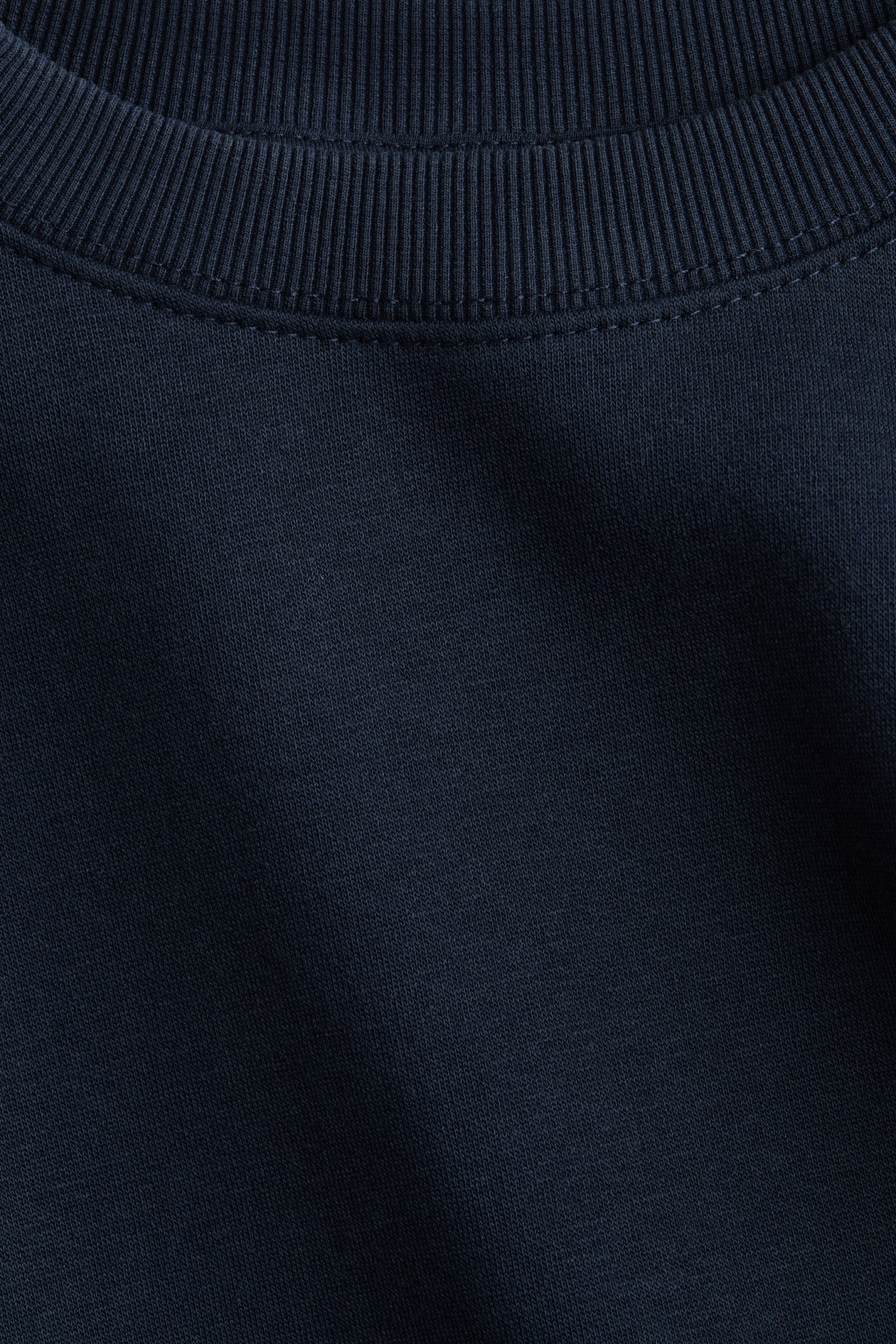 Oversized Sweatshirt - image 4