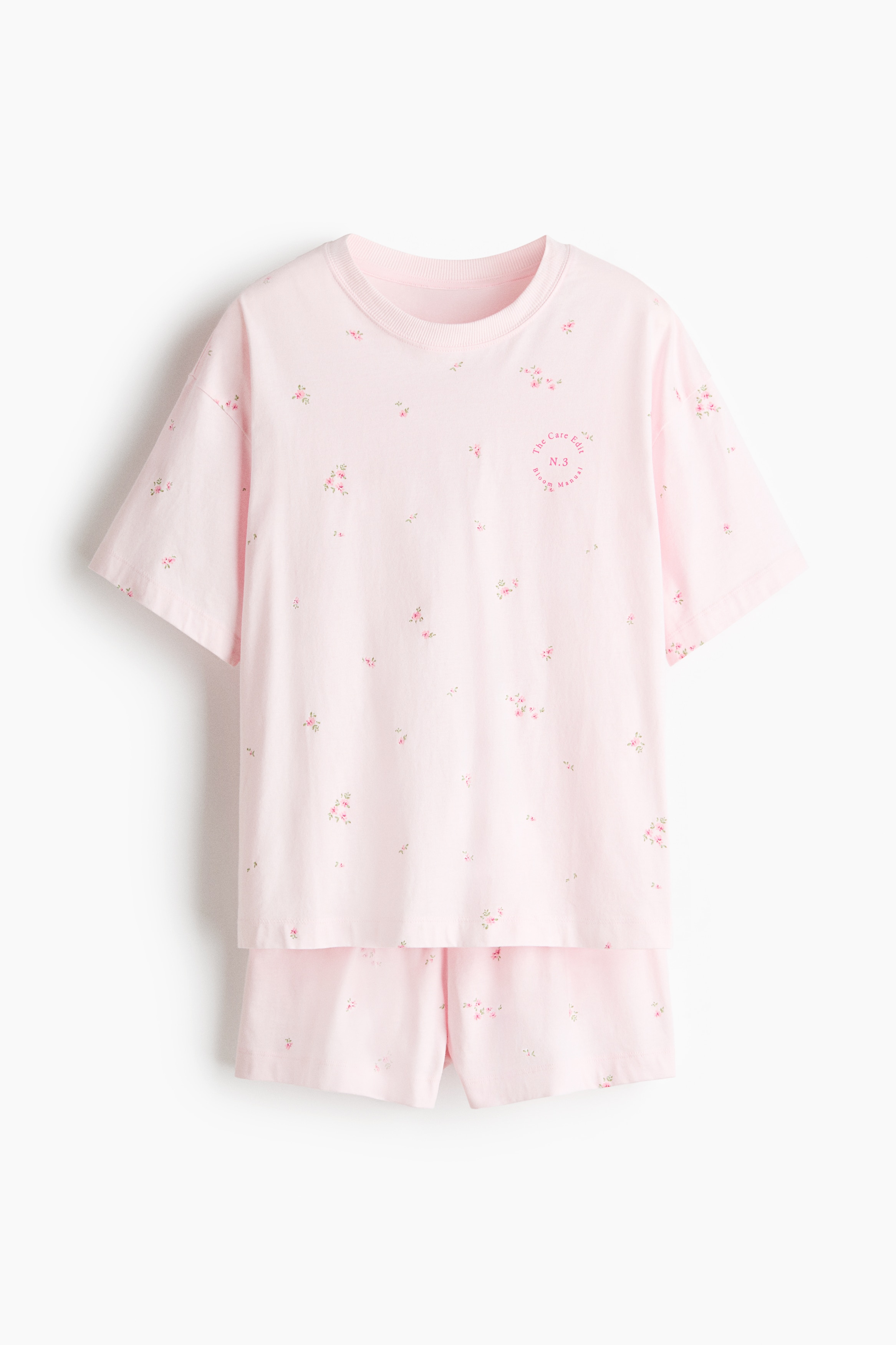 Pyjama imprimé - Rose clair/fleuri/Blanc/fleuri/Brun foncé/texte Soul Crumb/Crème/Matcha/Crème/pois/Crème/Morning Society/Blanc/Matcha/Rose pêche/fleuri/Bleu clair/The Butter House/Rose clair/Seoul/Rose clair/fraises