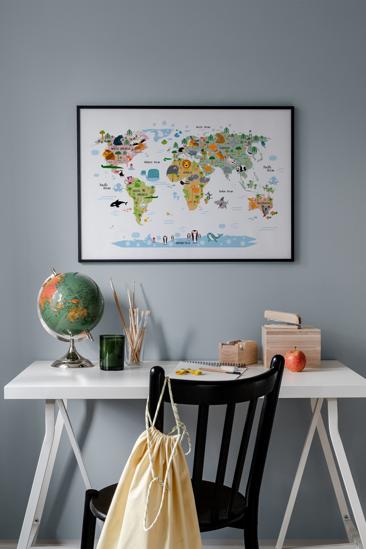 Animal World Map Poster - Weiß/blau/grün
